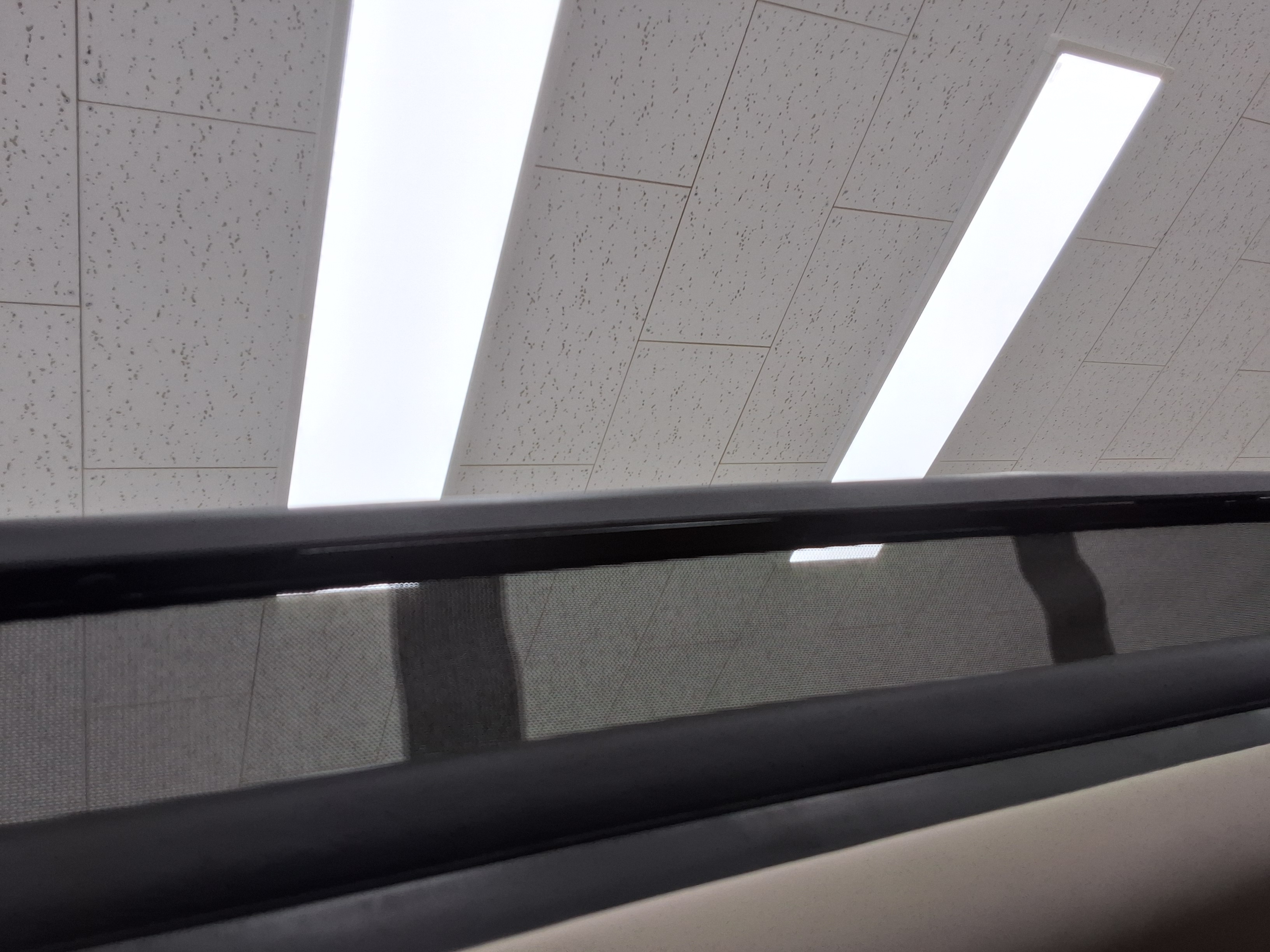 مرسيدس بنز مايباخ 2023 - صورة 19