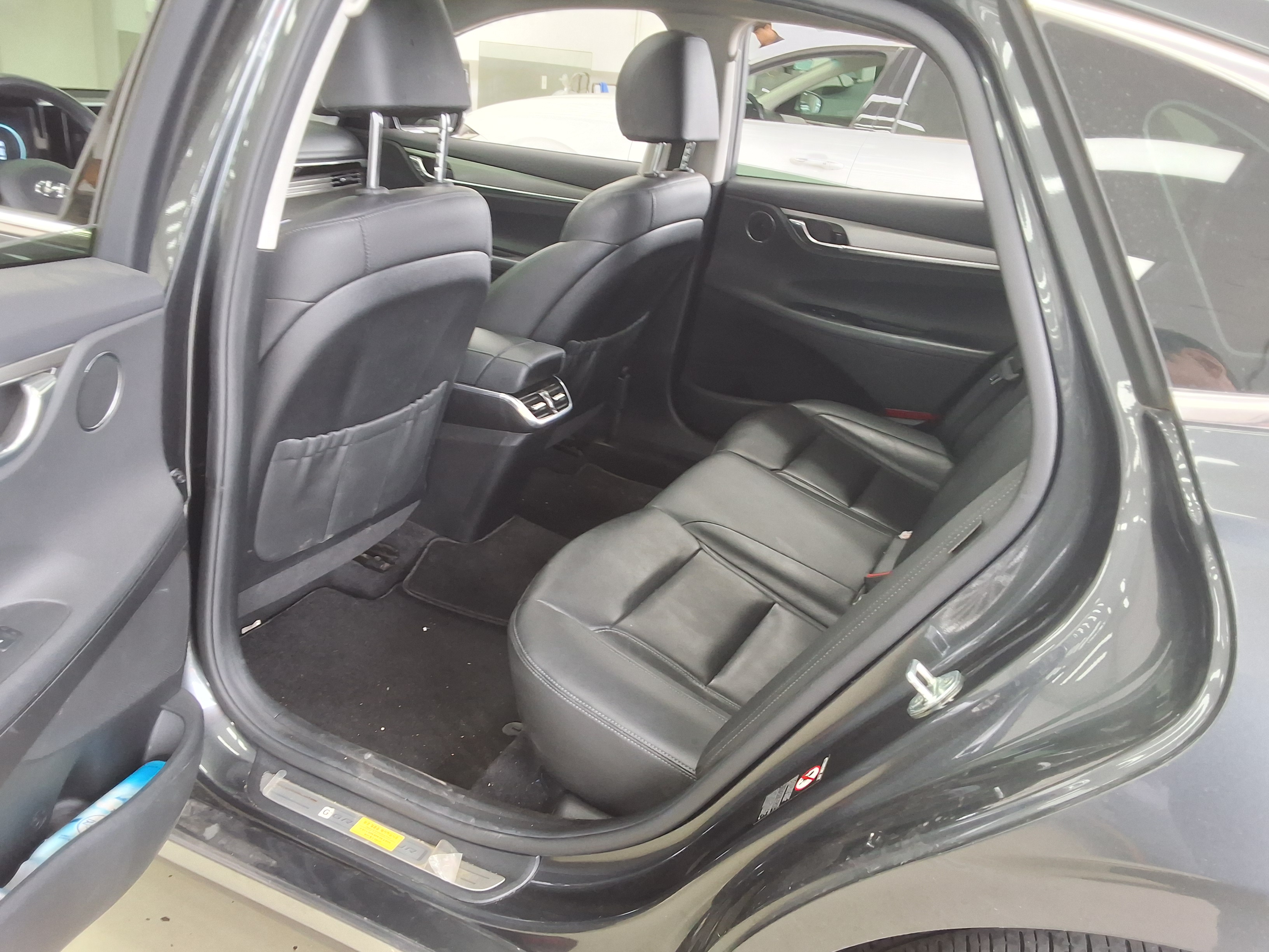 Hyundai Grandeur 2022 - Image 11