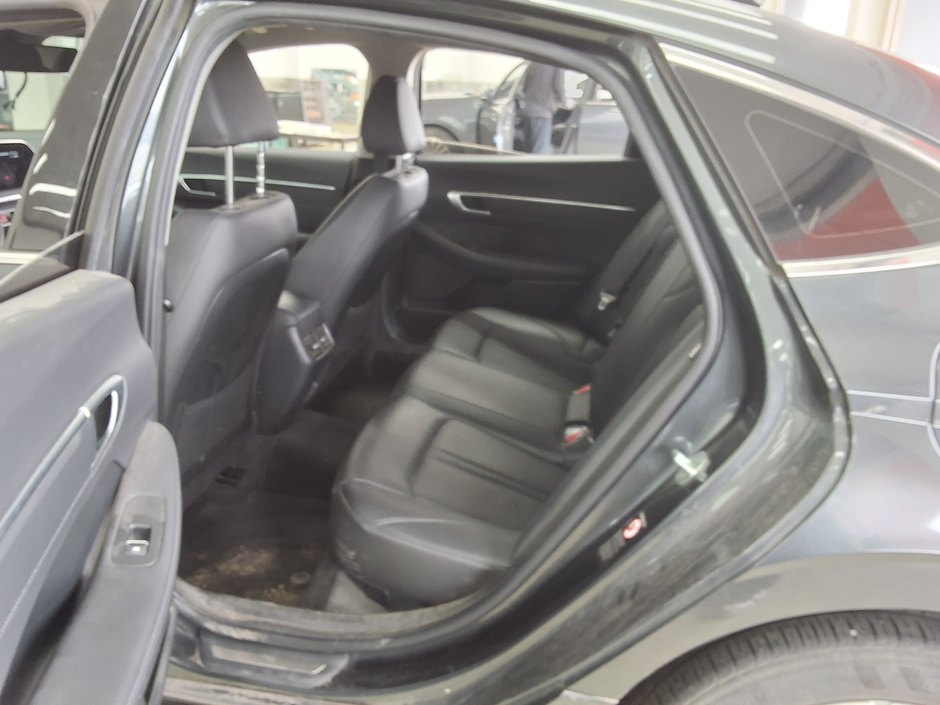 Hyundai Sonata 2022 - Image 11