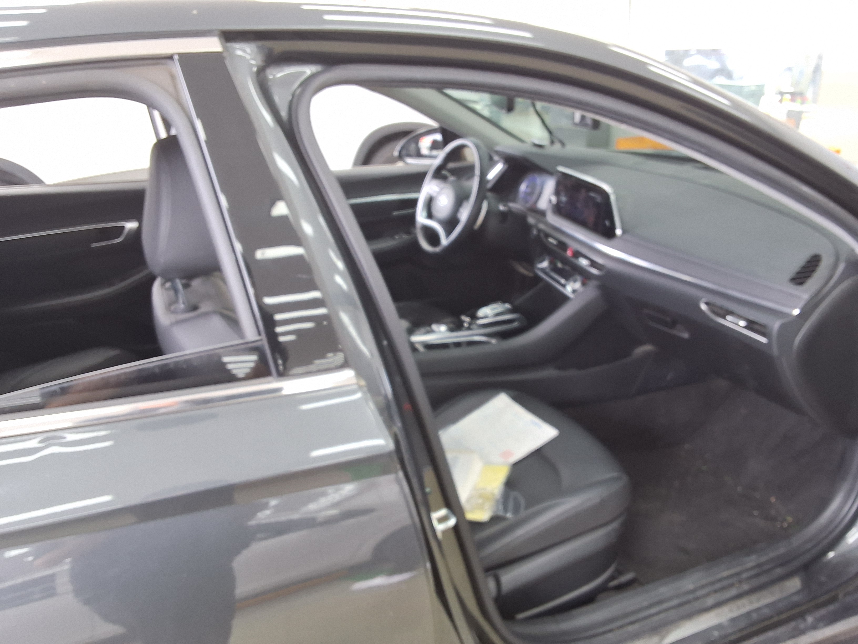 Hyundai Sonata 2022 - Image 13