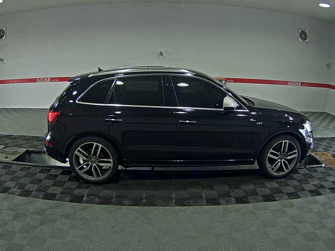 Audi SQ5 - 3