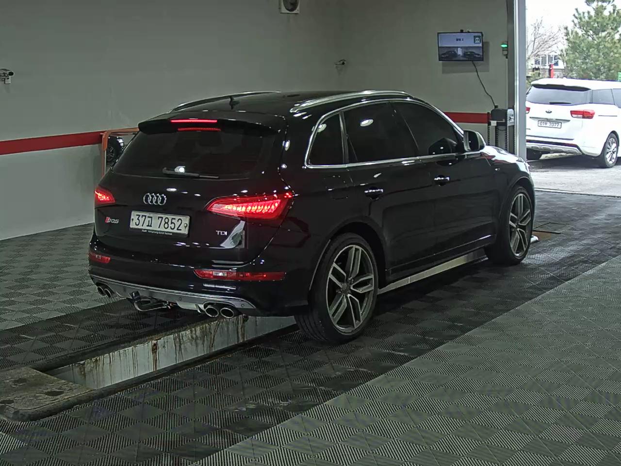 Audi SQ5 - 4