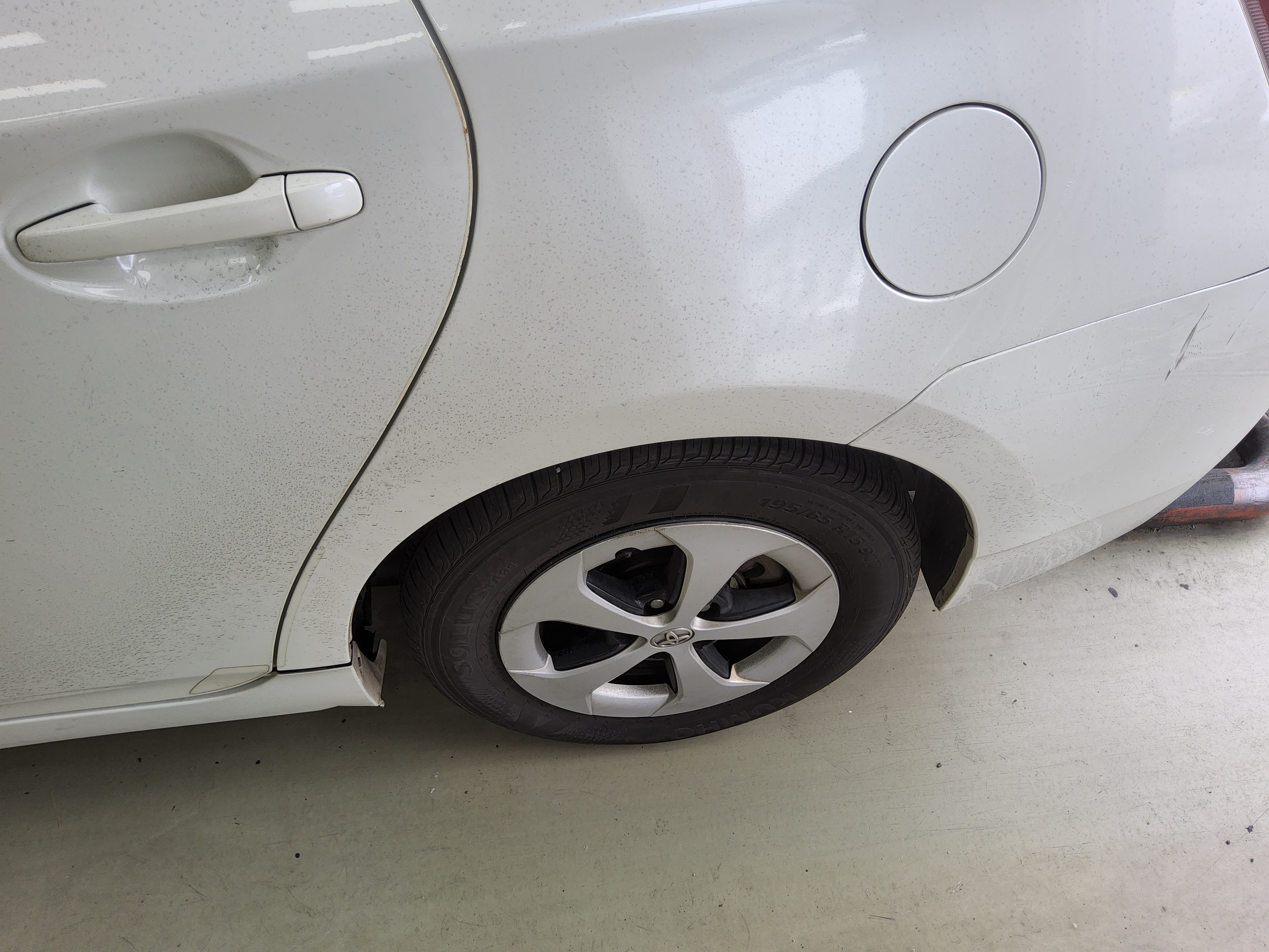 TOYOTA 프리우스 - 18