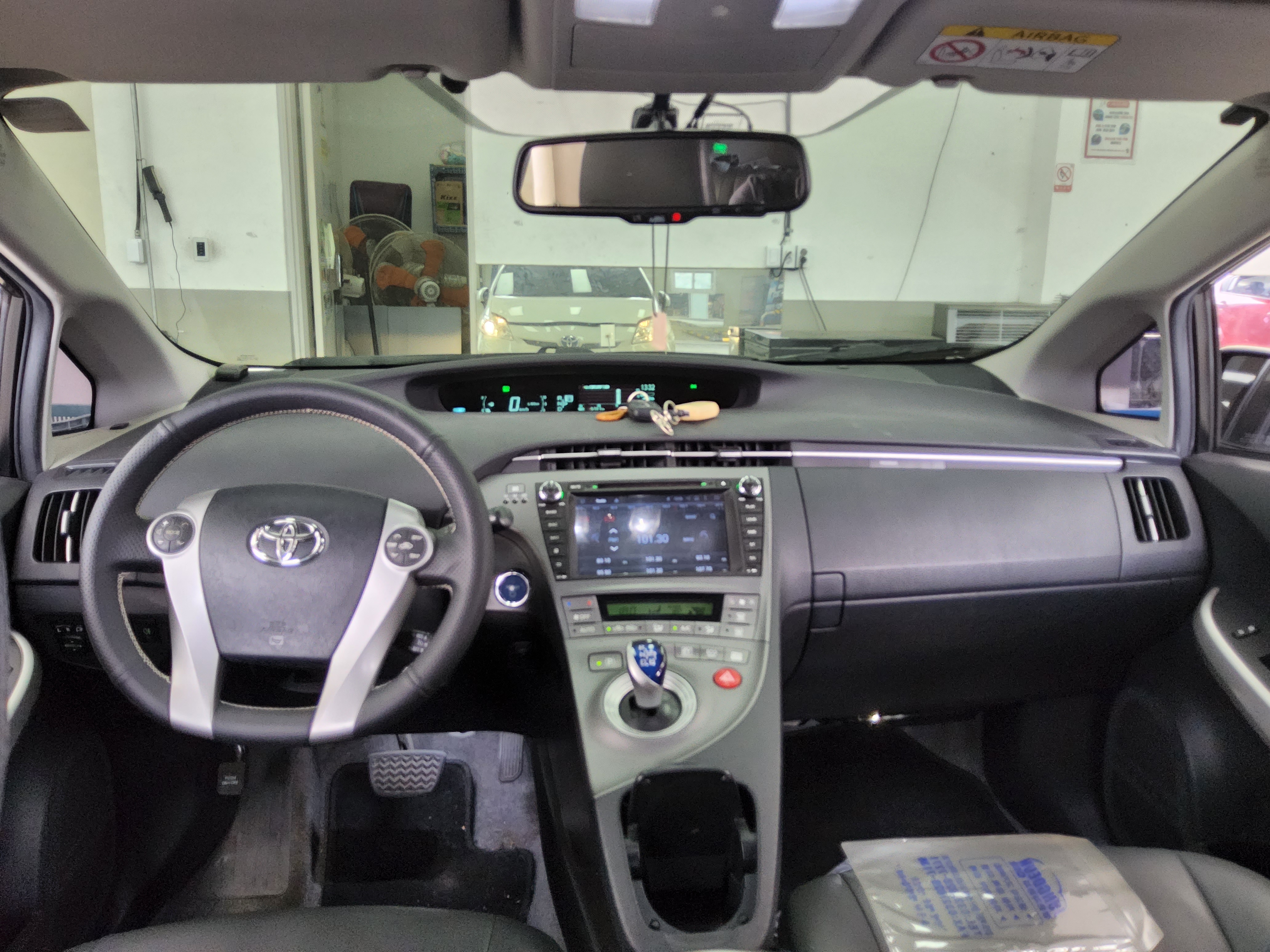 TOYOTA 프리우스 - 10