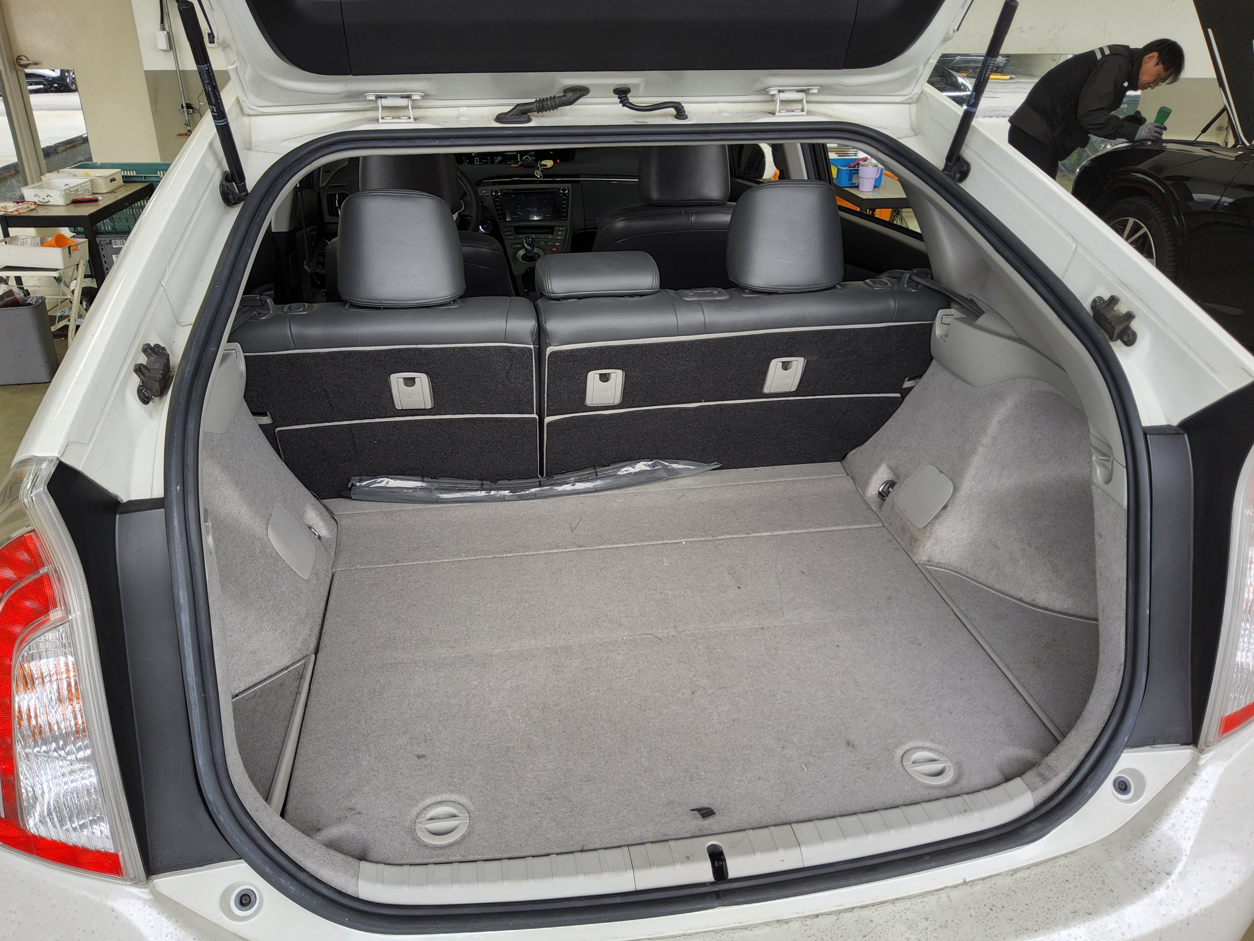 TOYOTA 프리우스 - 14