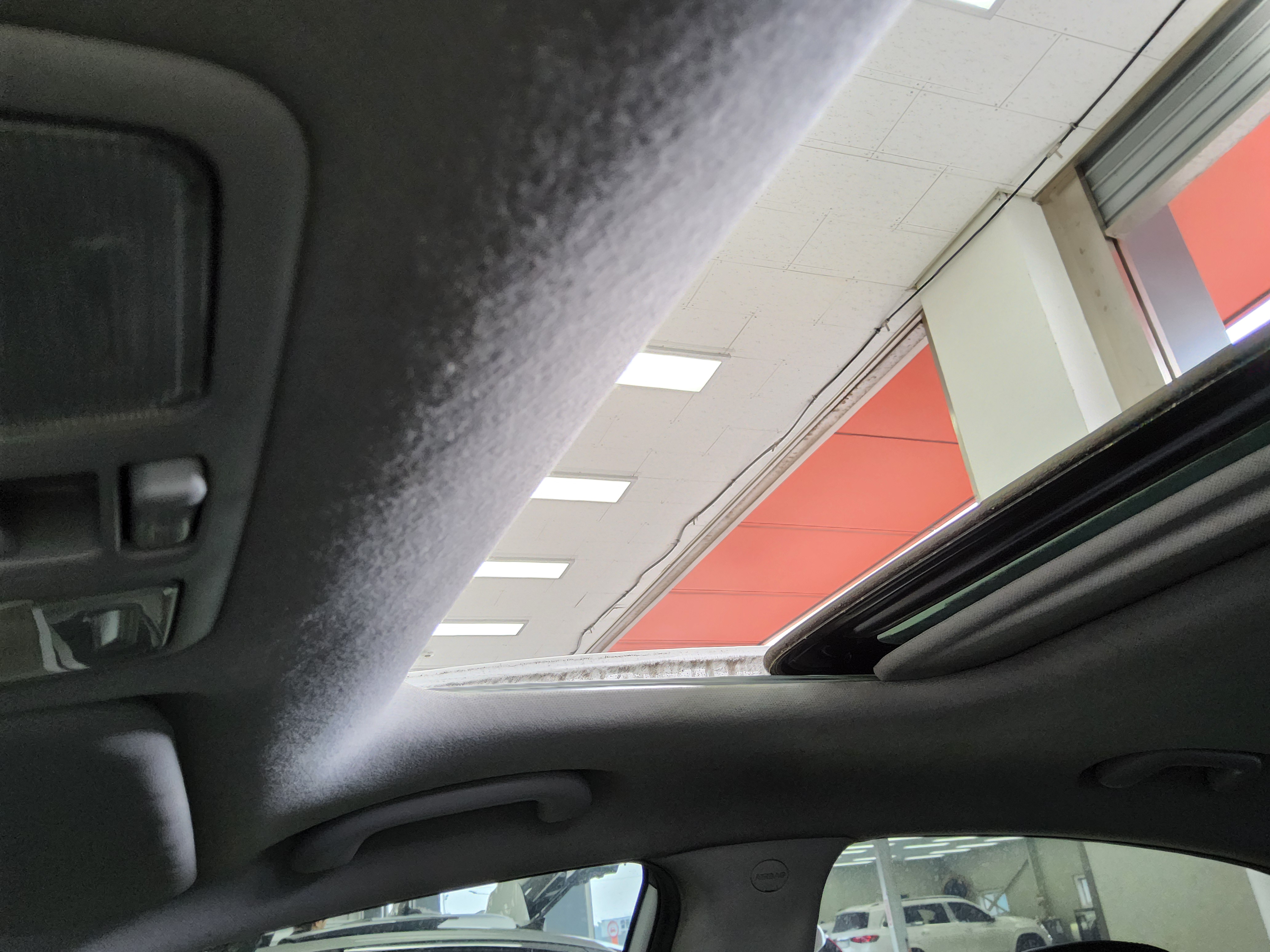 Hyundai Elantra 2014 - Image 17