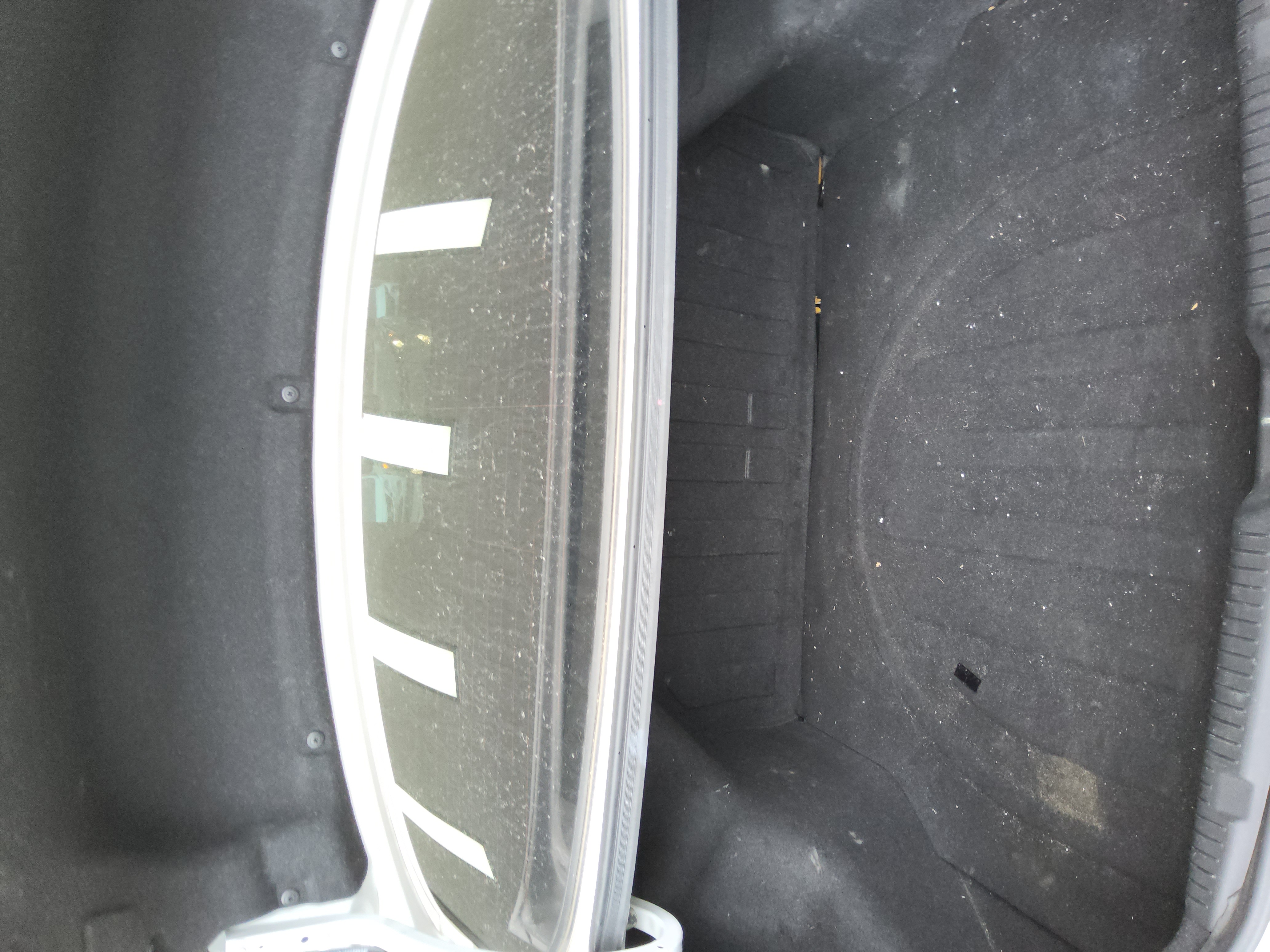 Hyundai Elantra 2014 - Image 14