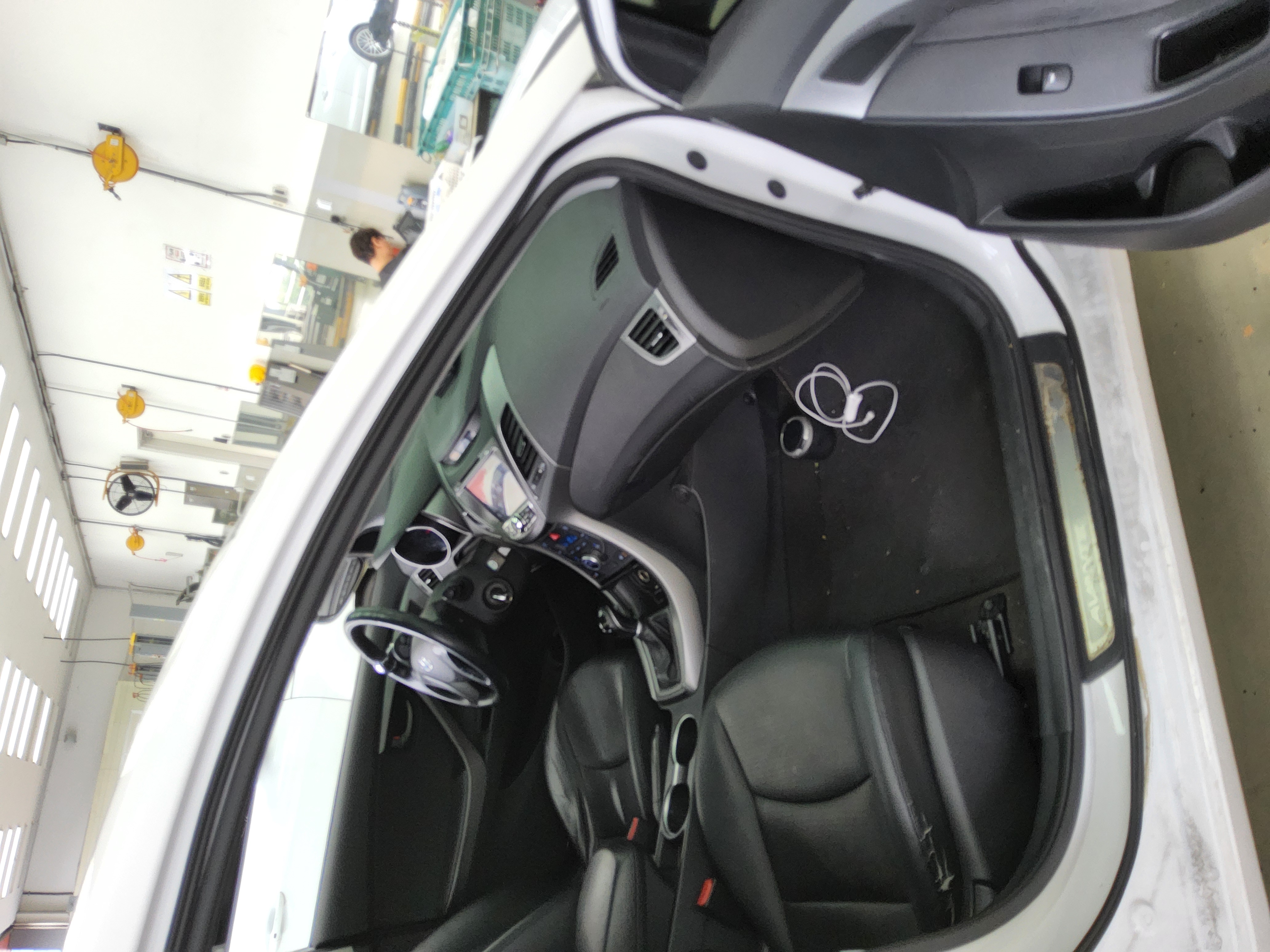 Hyundai Elantra 2014 - Image 13