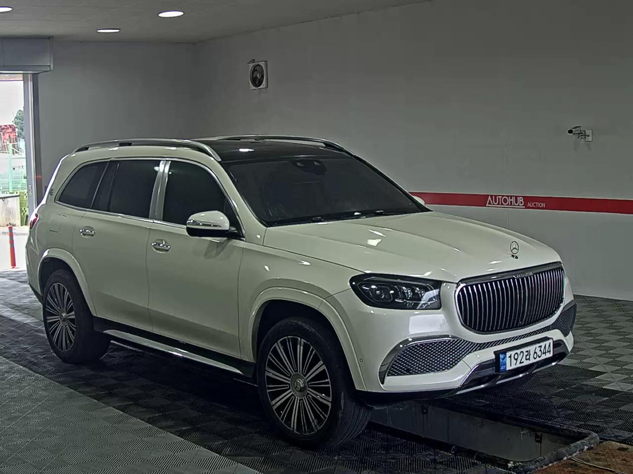 مرسيدس بنز مايباخ 2023 - صورة 2