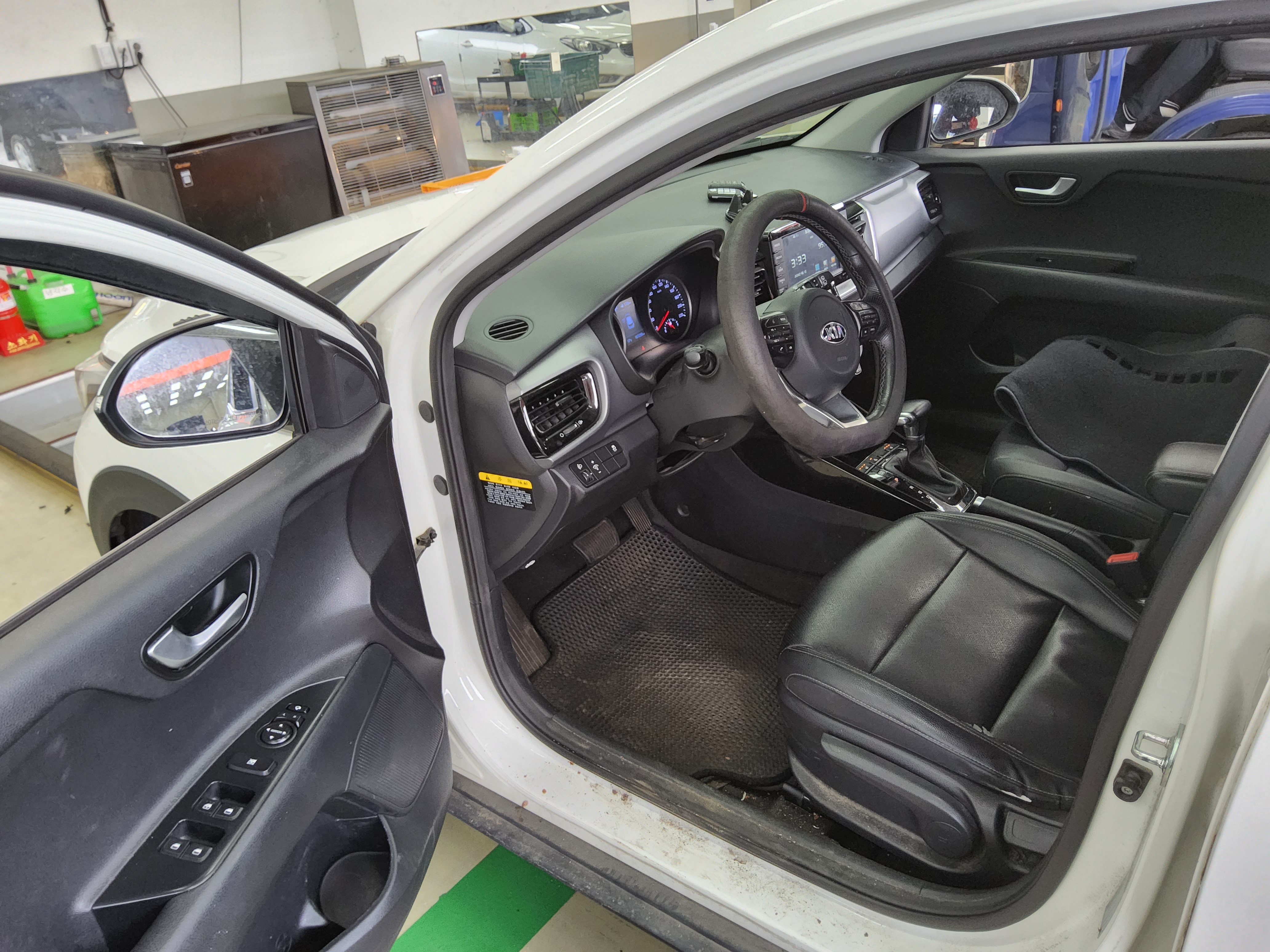 Kia Stonic 2018 - Image 9
