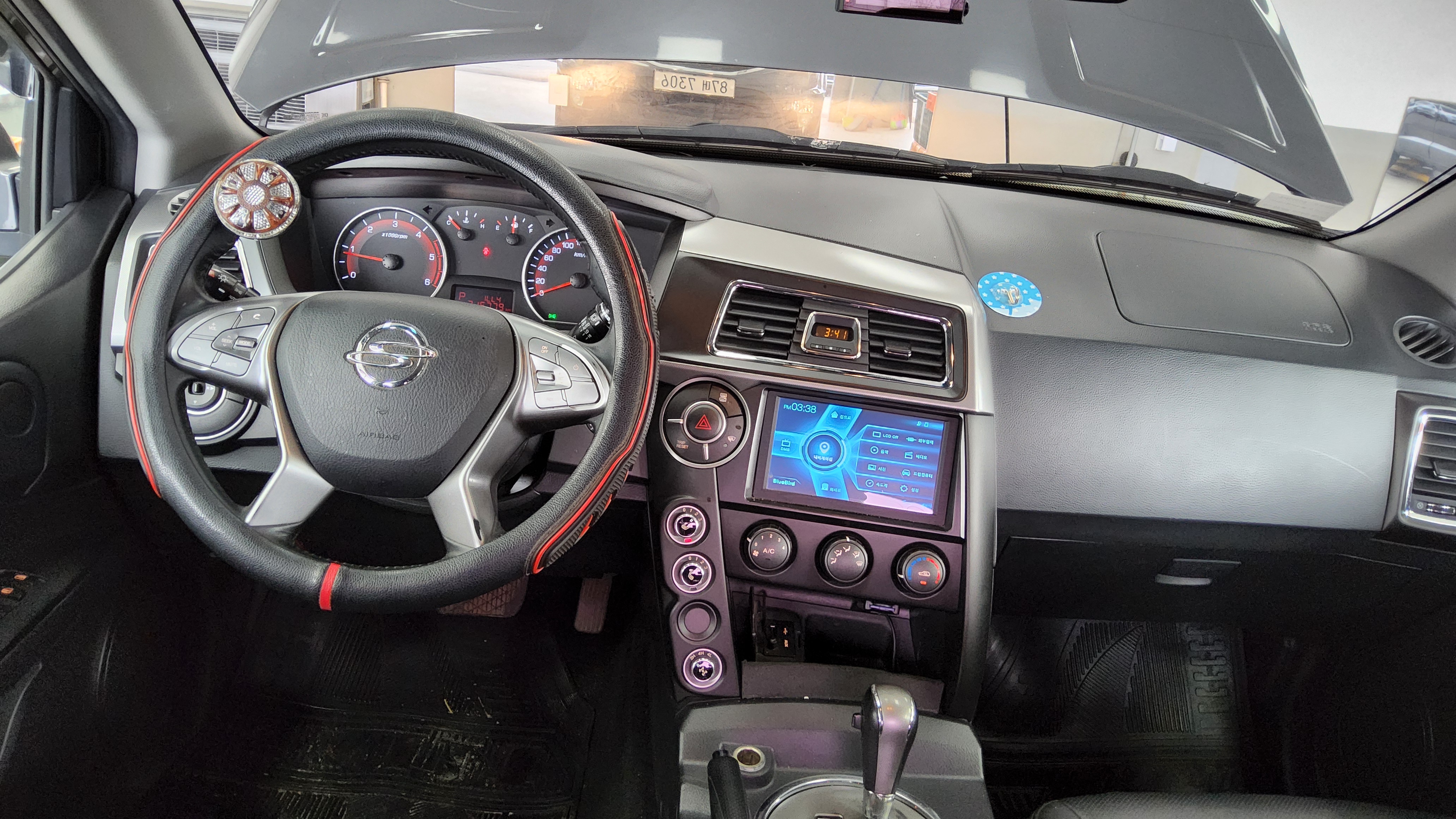KG Mobility Other 2017 - Image 10