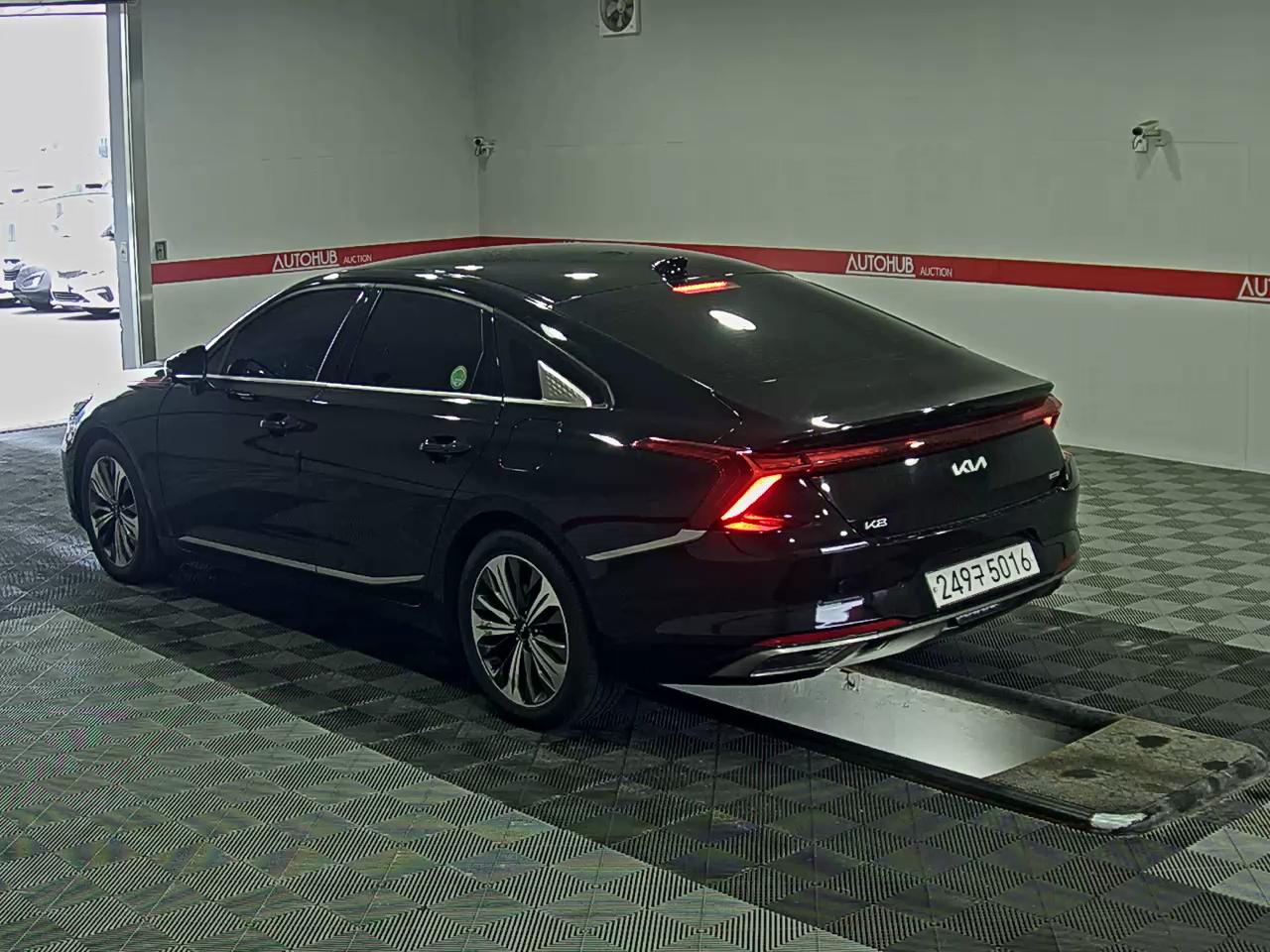 Kia K8 - 5