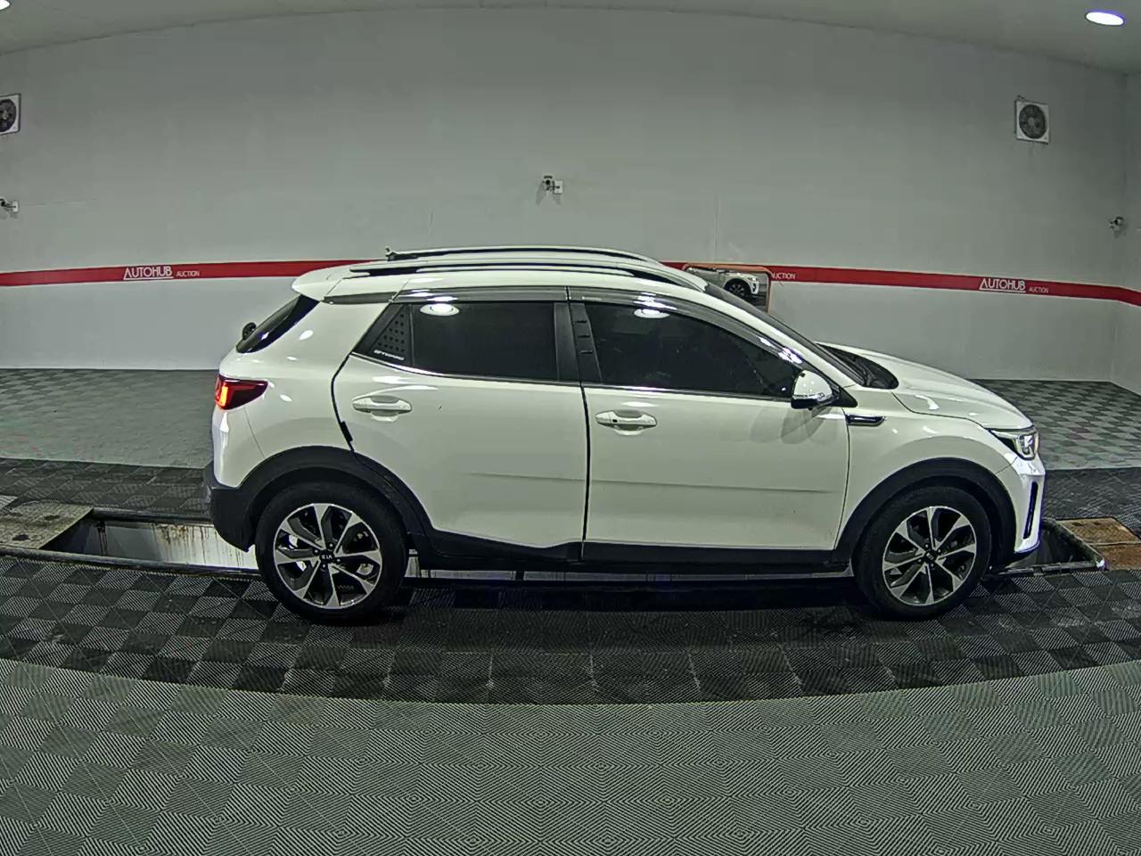 Kia Stonic 2018 - Image 3