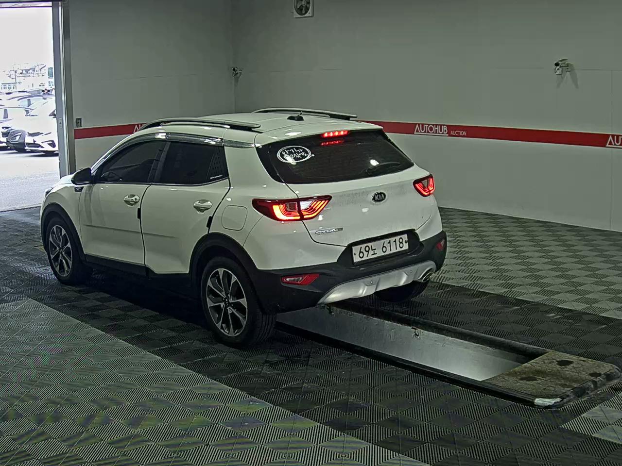 Kia Stonic 2018 - Image 5