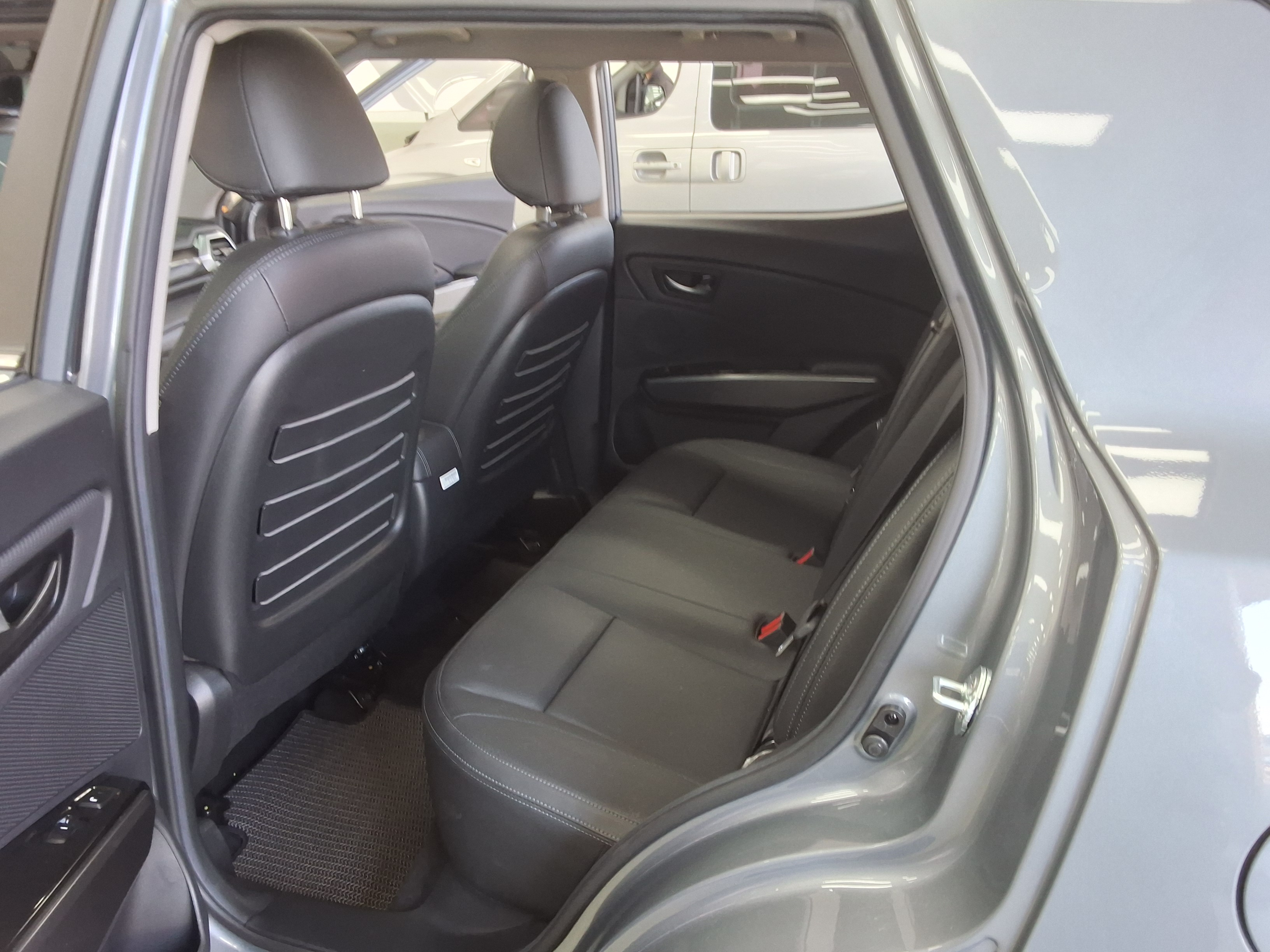 KG Mobility Tivoli 2024 - Image 18