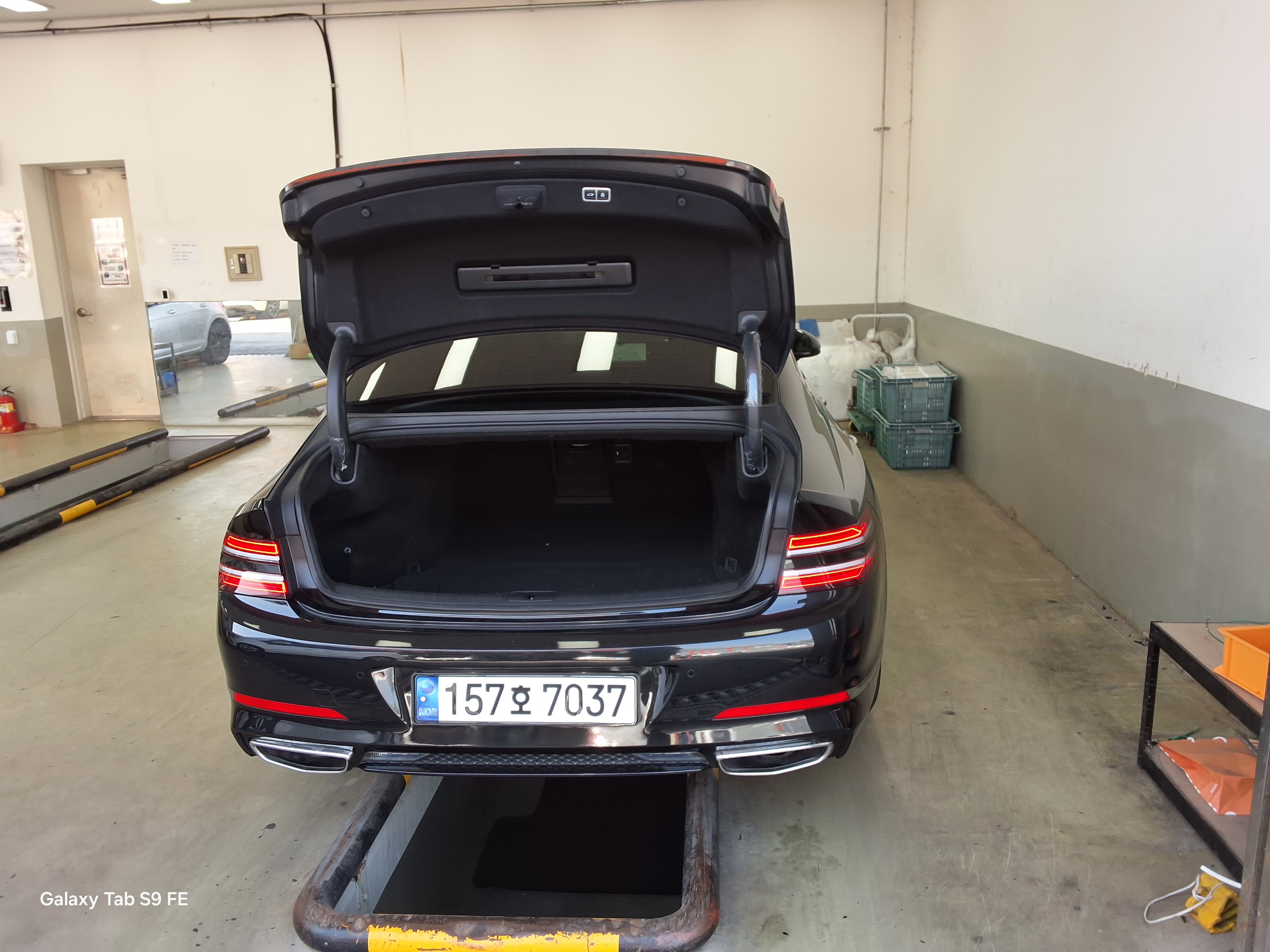 Hyundai Genesis 2022 - Image 14