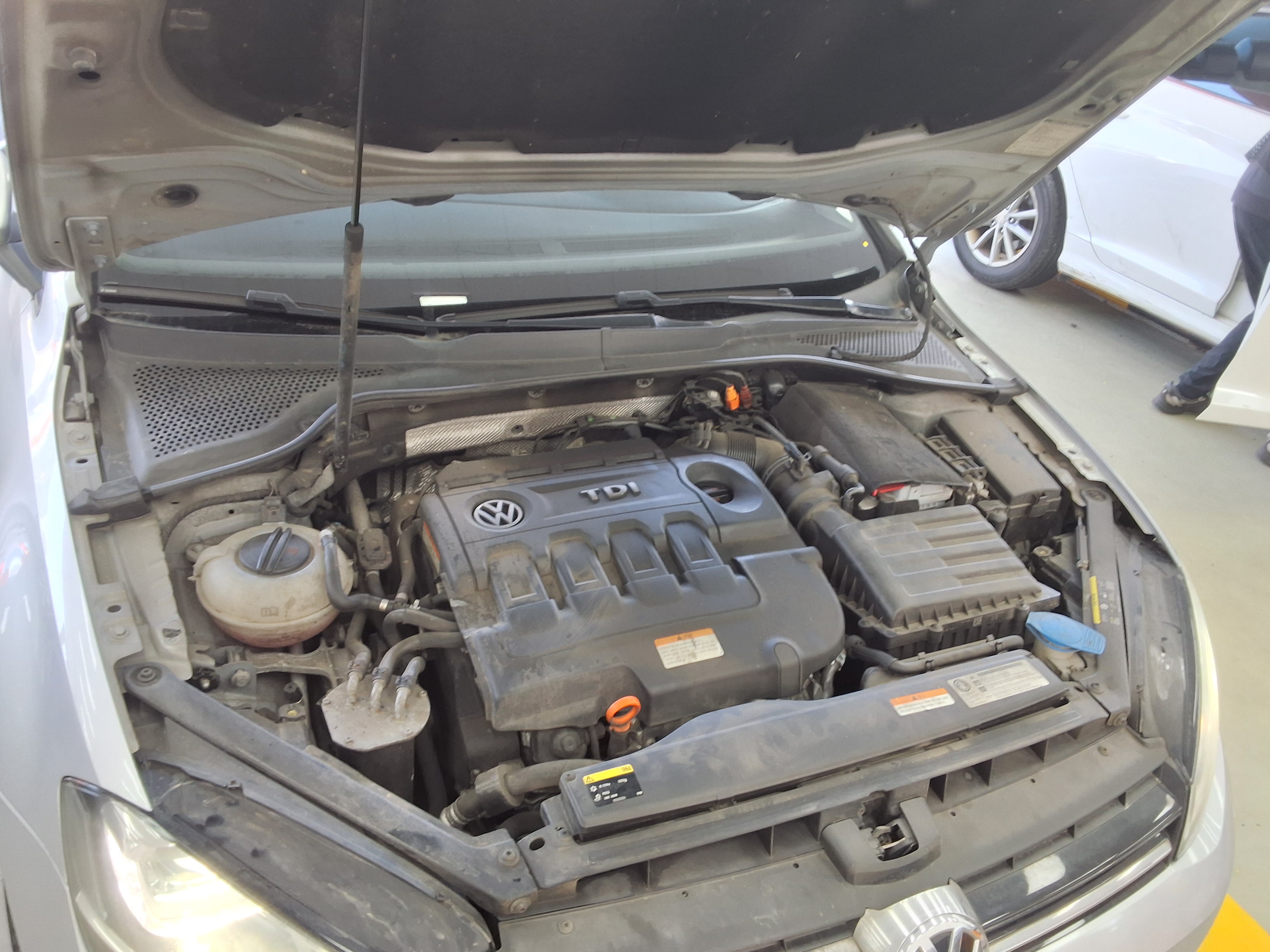 فولكس فاجن جولف - 20