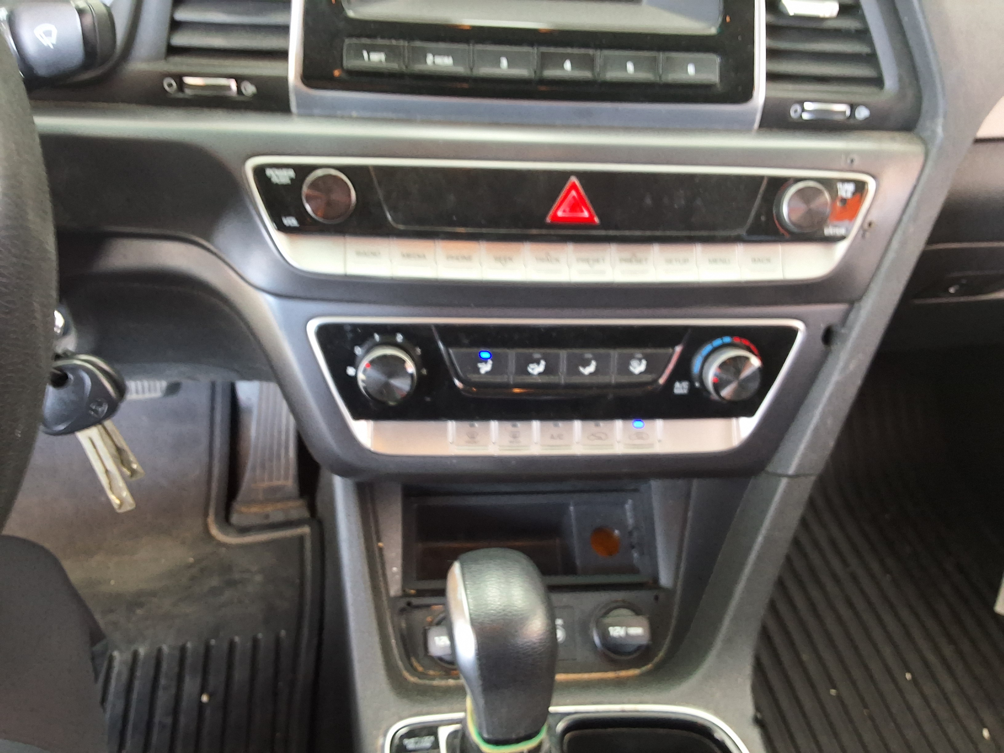 Hyundai Sonata 2020 - Image 16