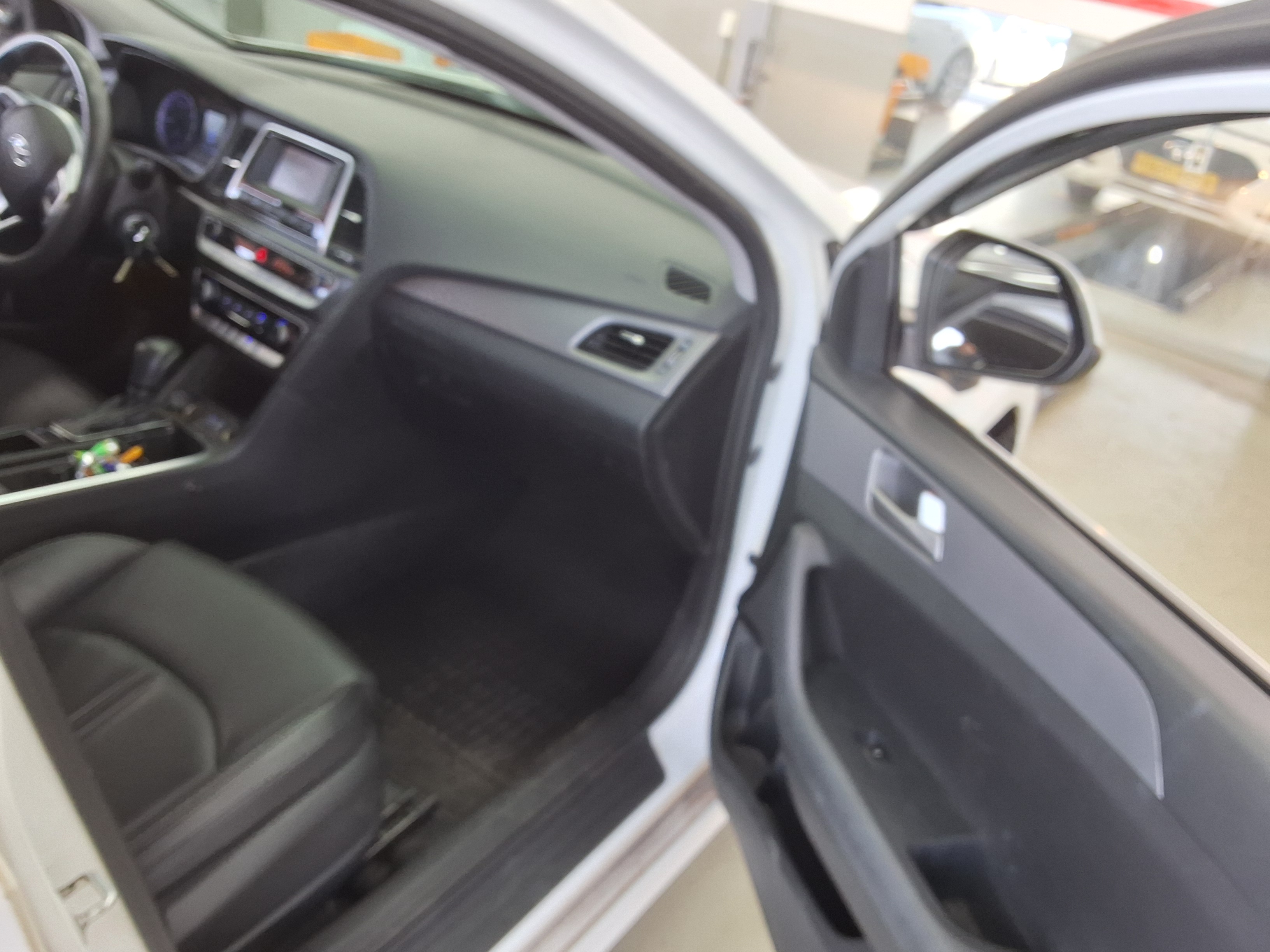 Hyundai Sonata 2020 - Image 13