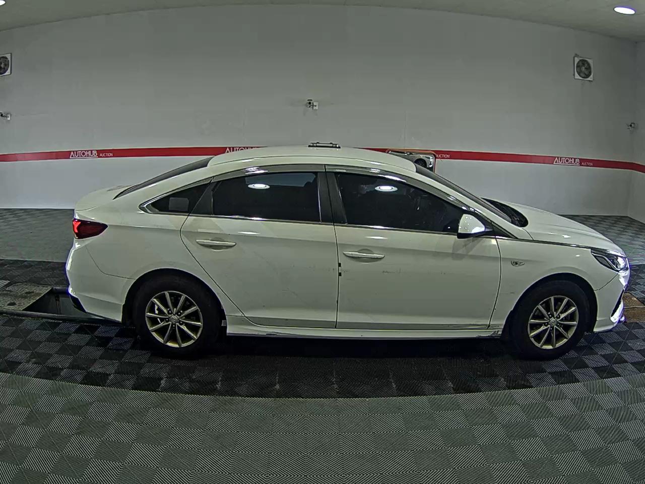 Hyundai Sonata 2020 - Image 3