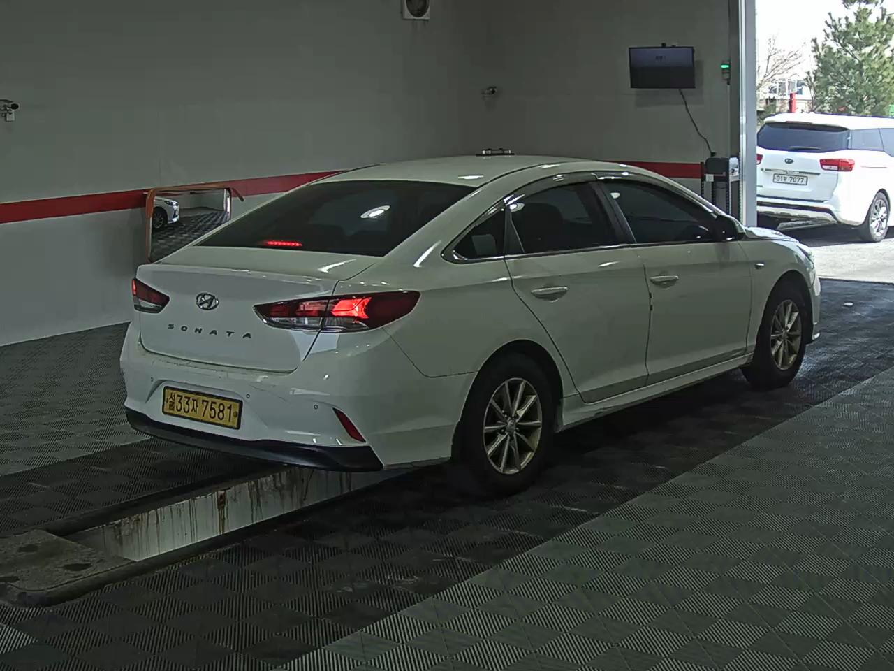 Hyundai Sonata 2020 - Image 4
