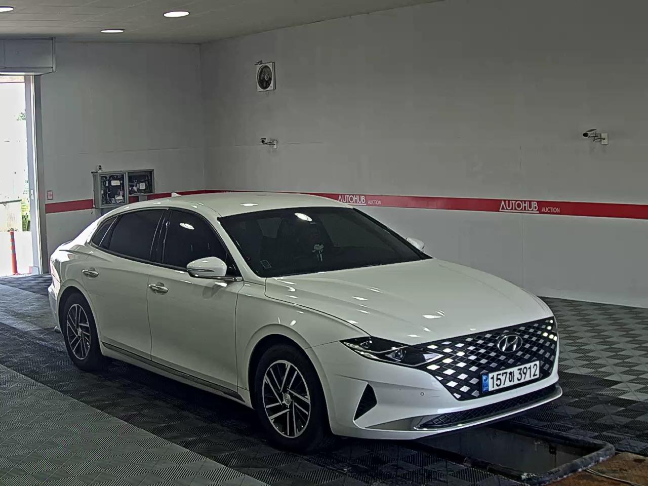 هيونداي جرانجر 2021 - صورة 2