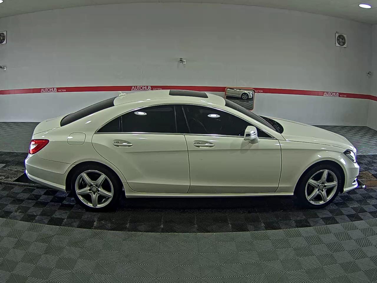 Mercedes-Benz AMG - 3
