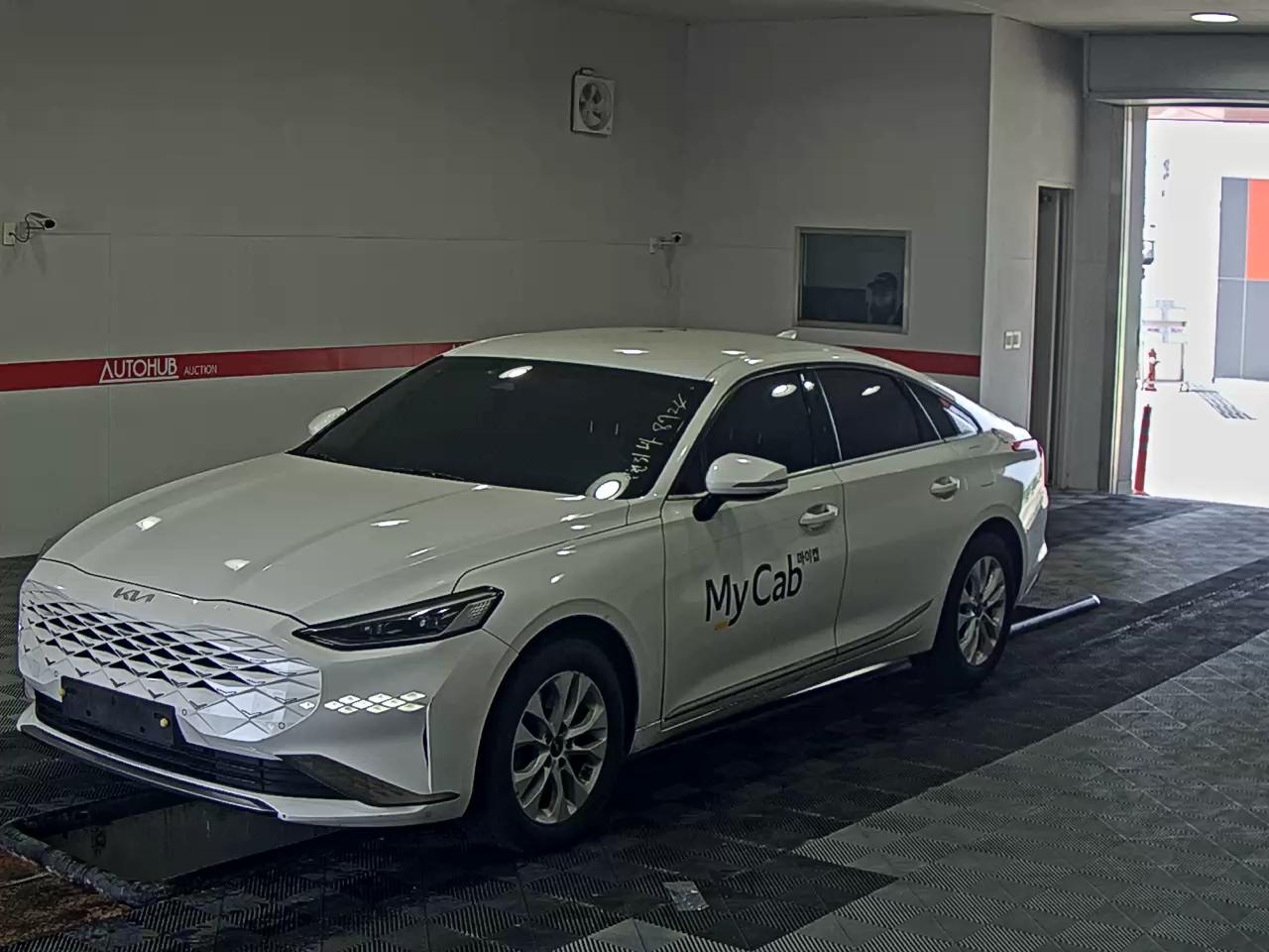 Kia K8