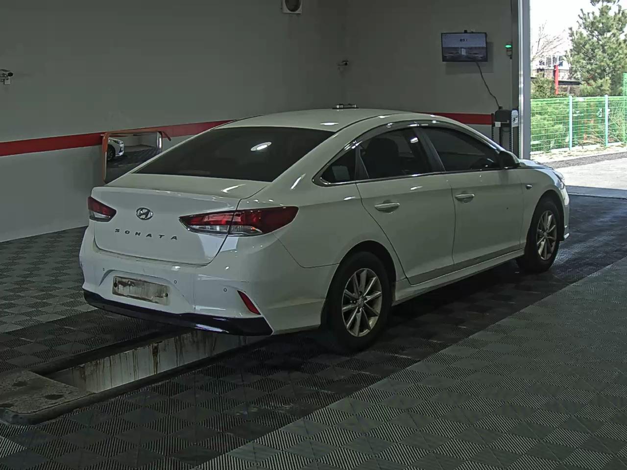 Hyundai Sonata 2020 - Image 4