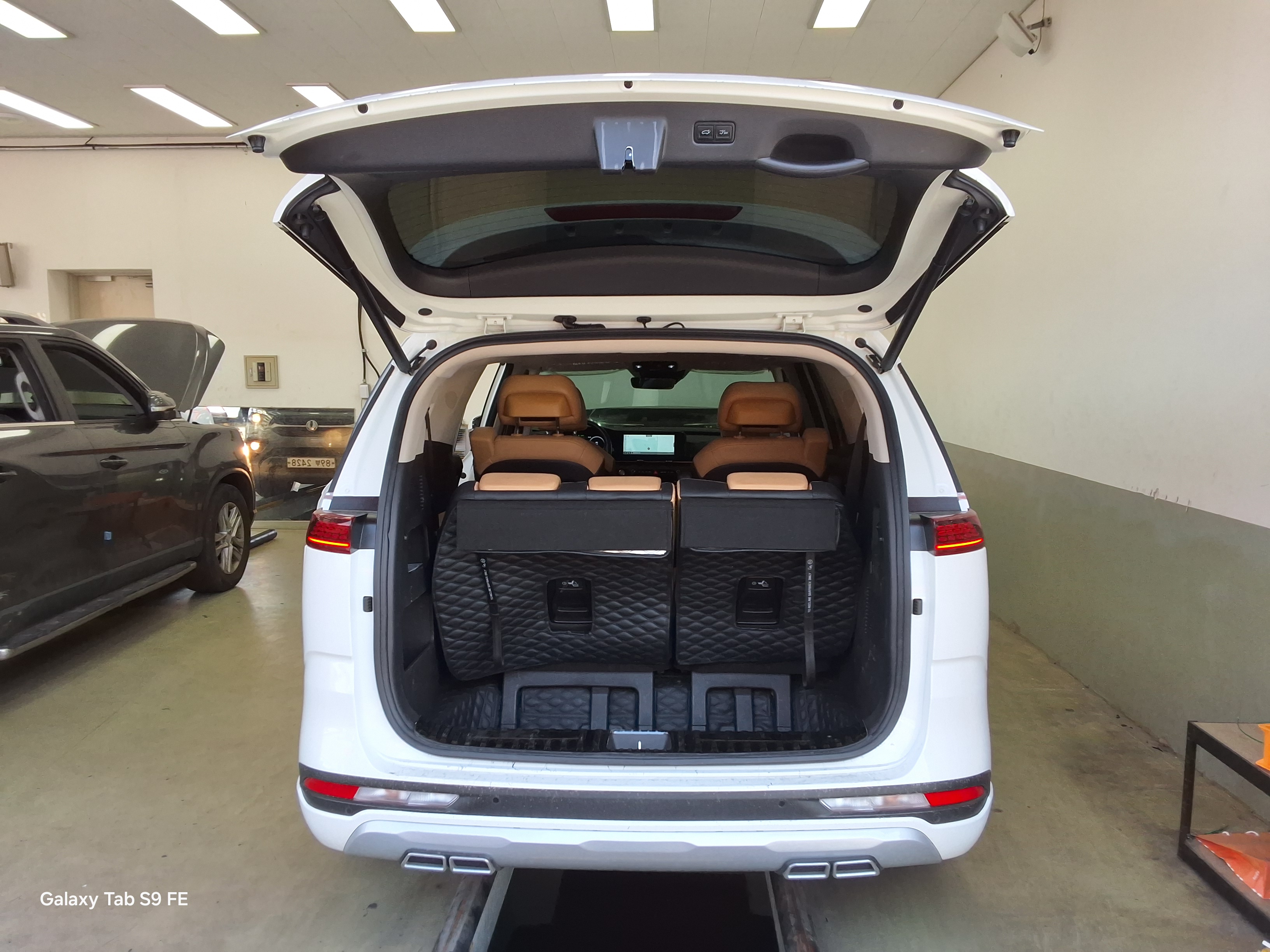 Kia Carnival 2023 - Image 14