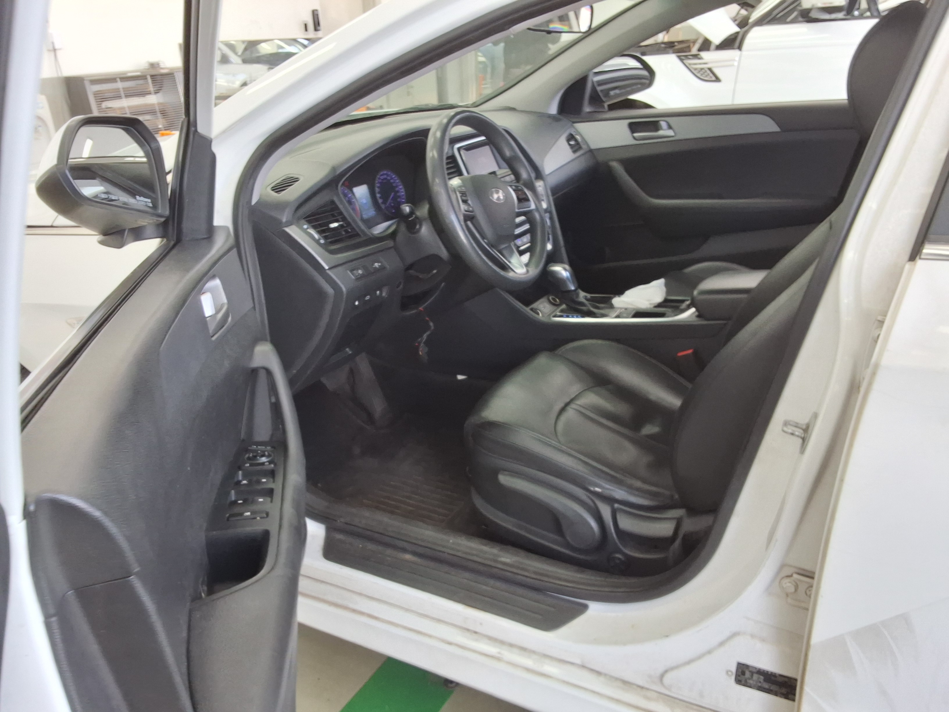 Hyundai Sonata 2020 - Image 9