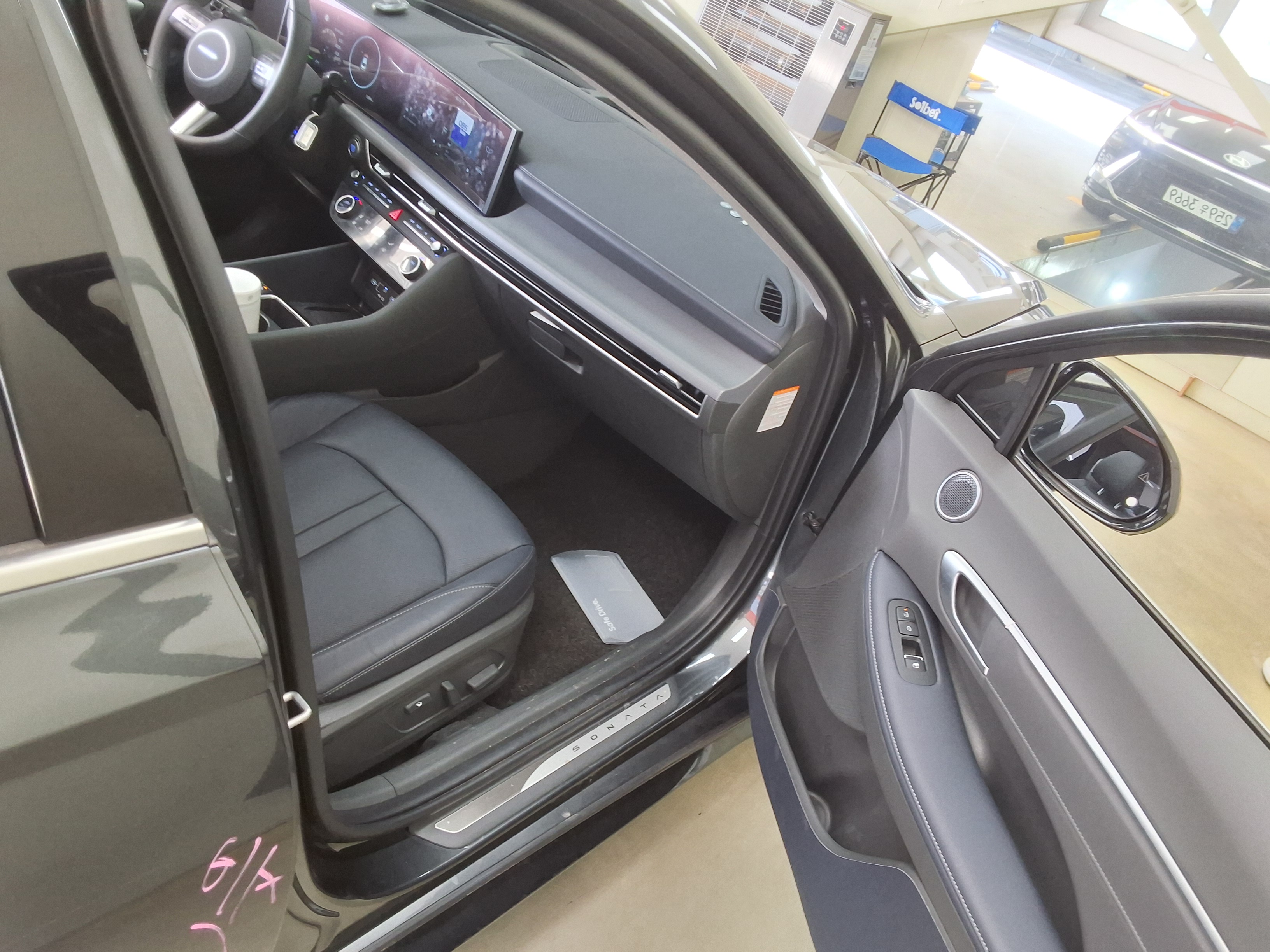 Hyundai Sonata 2025 - Image 13