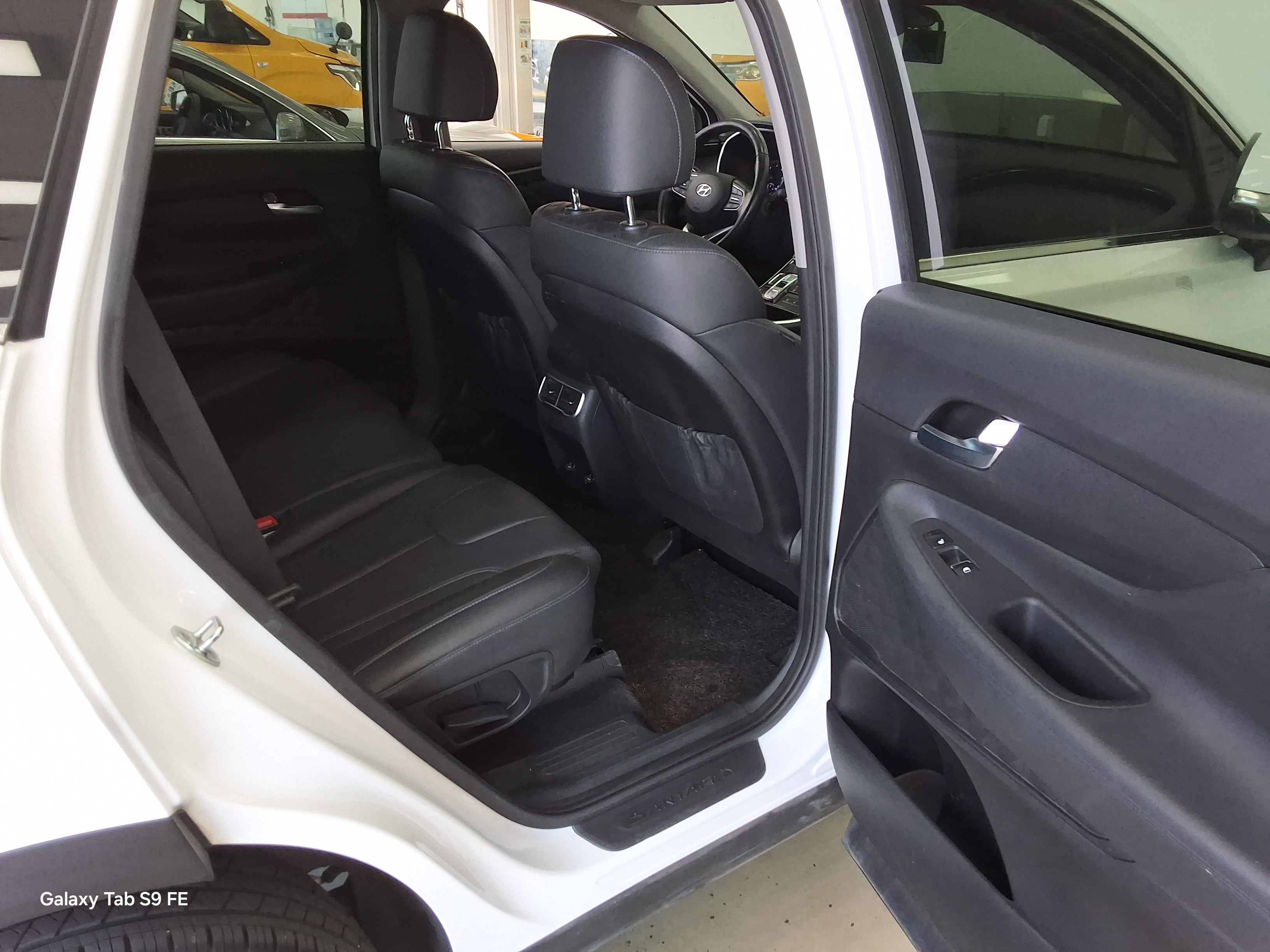 هيونداي سانتافي 2021 - صورة 12