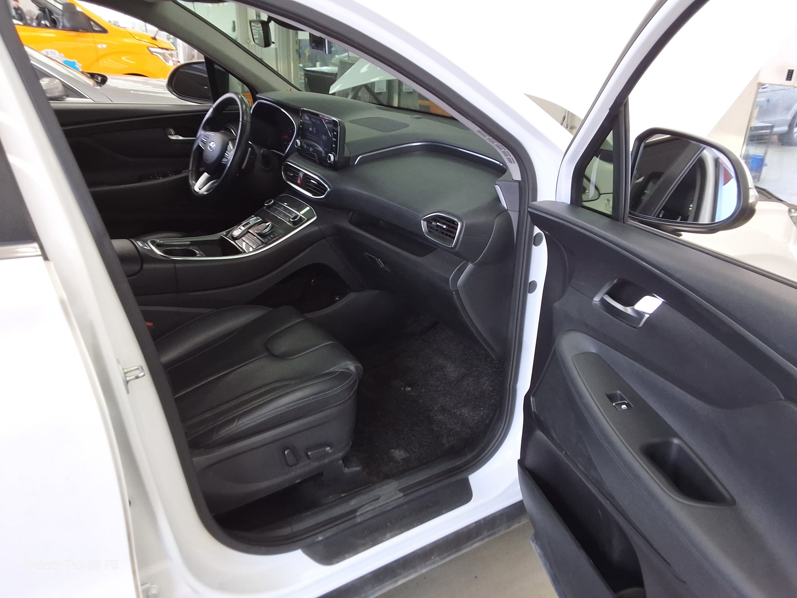 هيونداي سانتافي 2021 - صورة 13