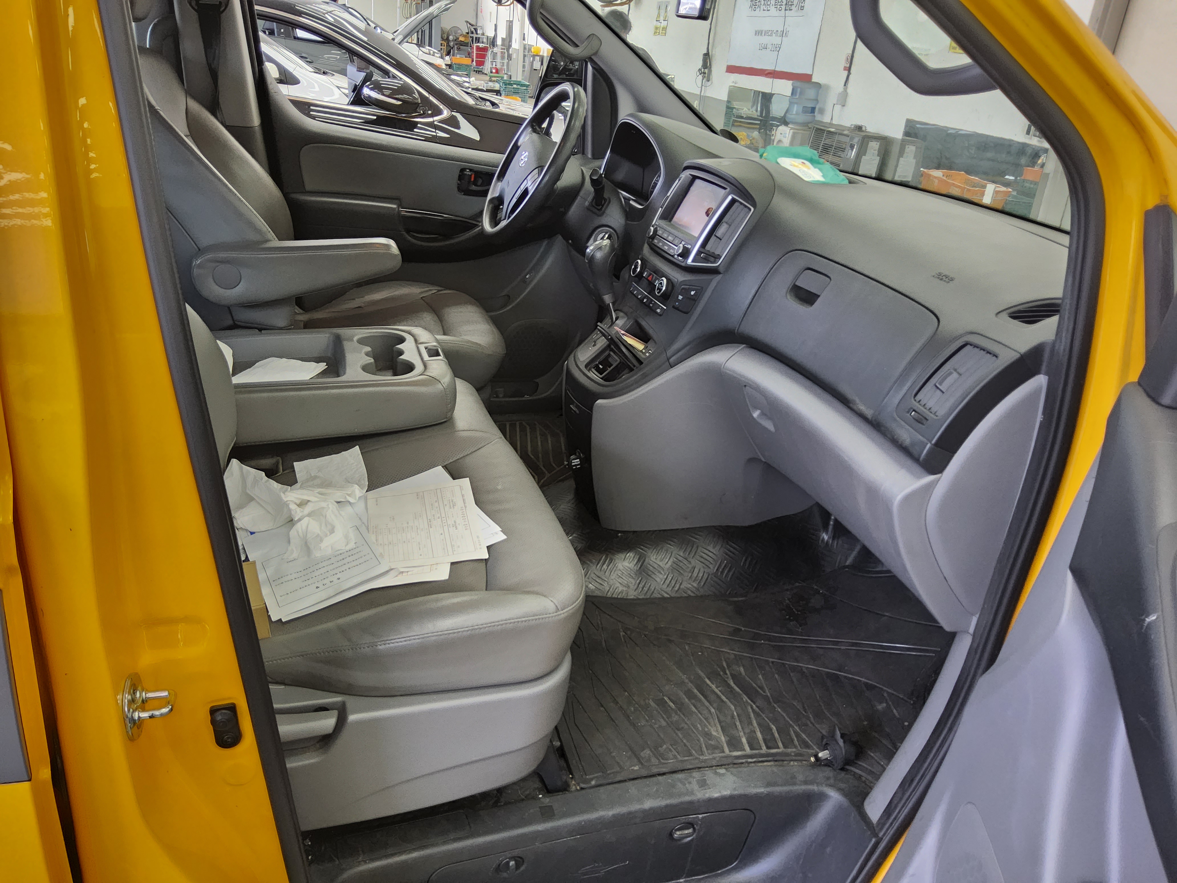 Hyundai Grand Starex 2021 - Image 13