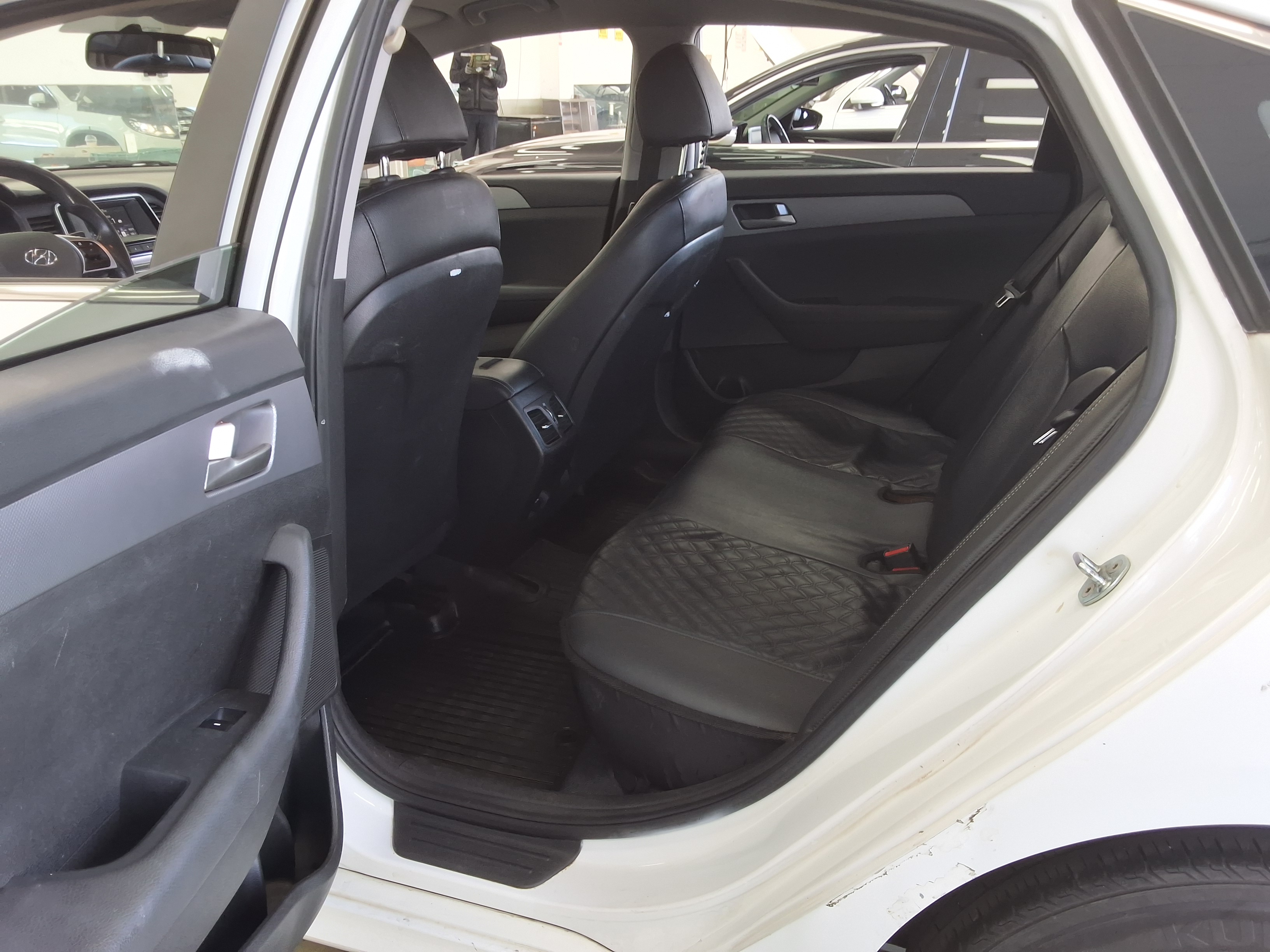 Hyundai Sonata 2020 - Image 11