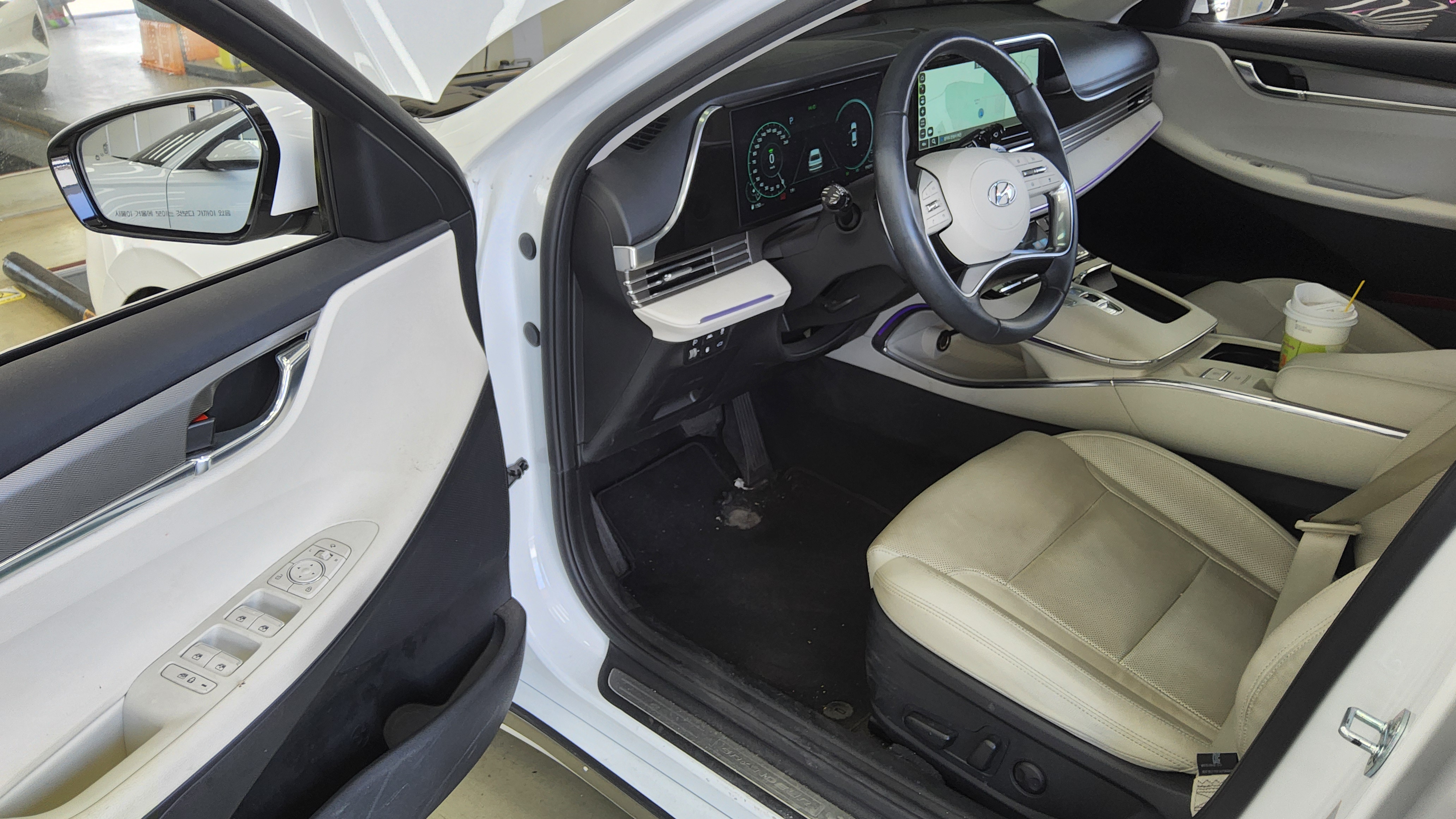 Hyundai Grandeur 2022 - Image 9