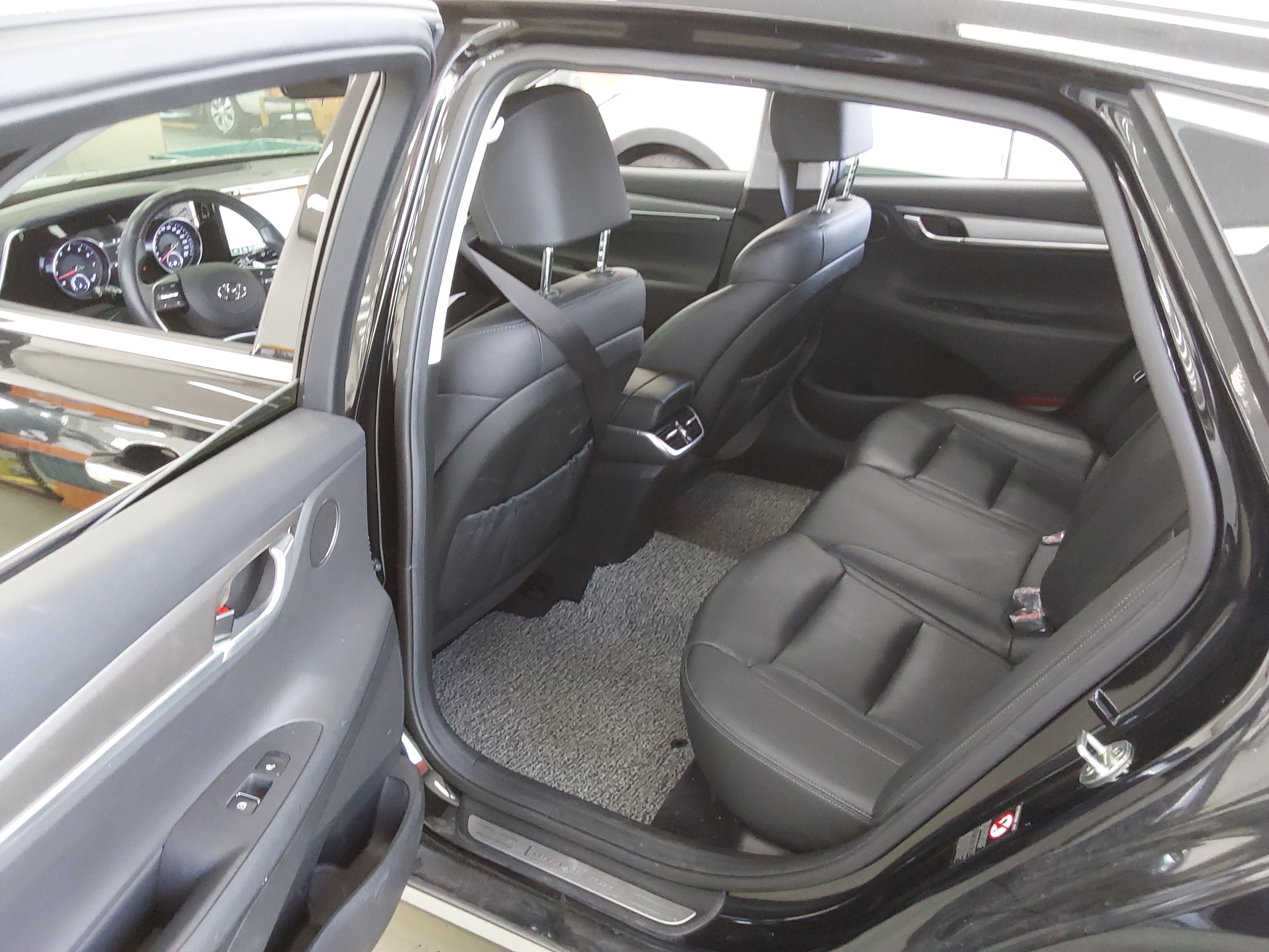 Hyundai Grandeur 2021 - Image 11