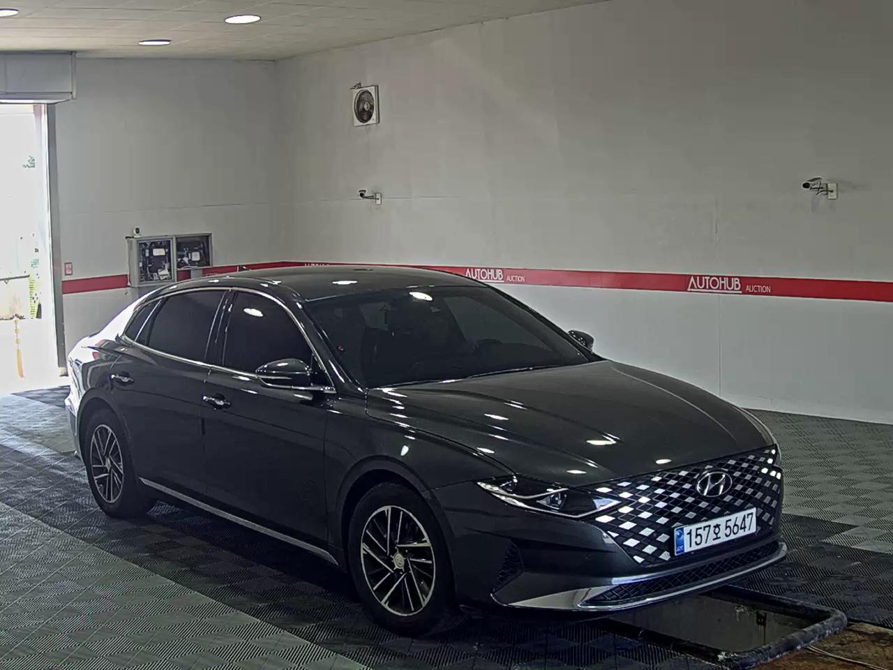 Hyundai Grandeur 2021 - Image 2