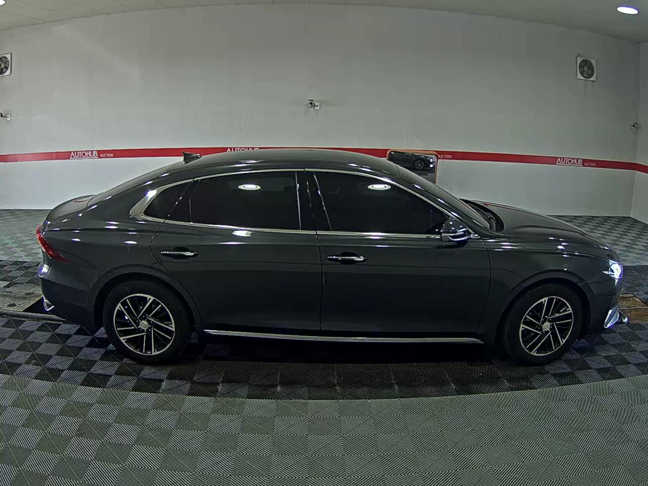 Hyundai Grandeur 2021 - Image 3