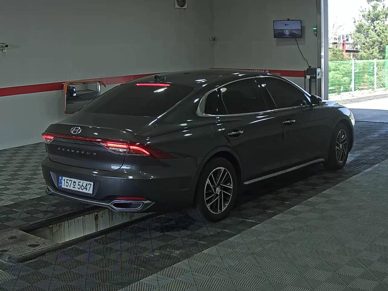 Hyundai Grandeur 2021 - Image 4
