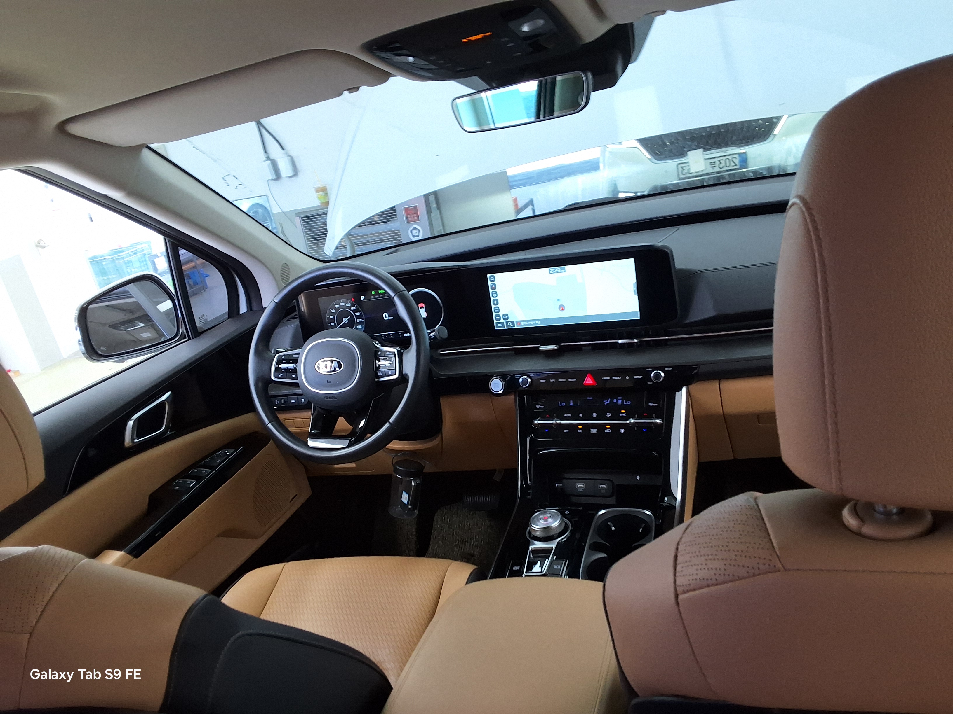 Kia SEDONA 2021 - Image 10