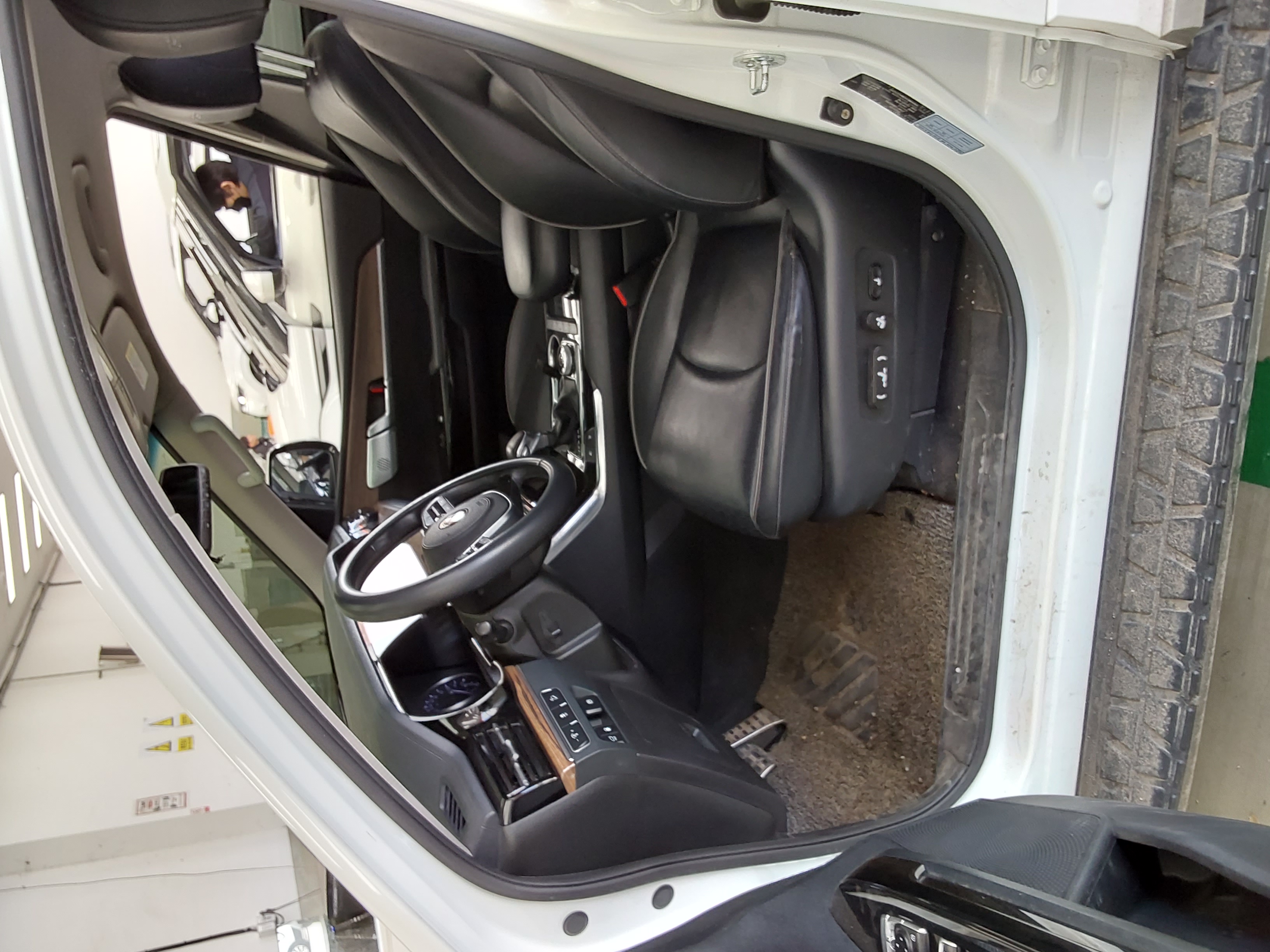 Kia BORREGO 2021 - Image 9