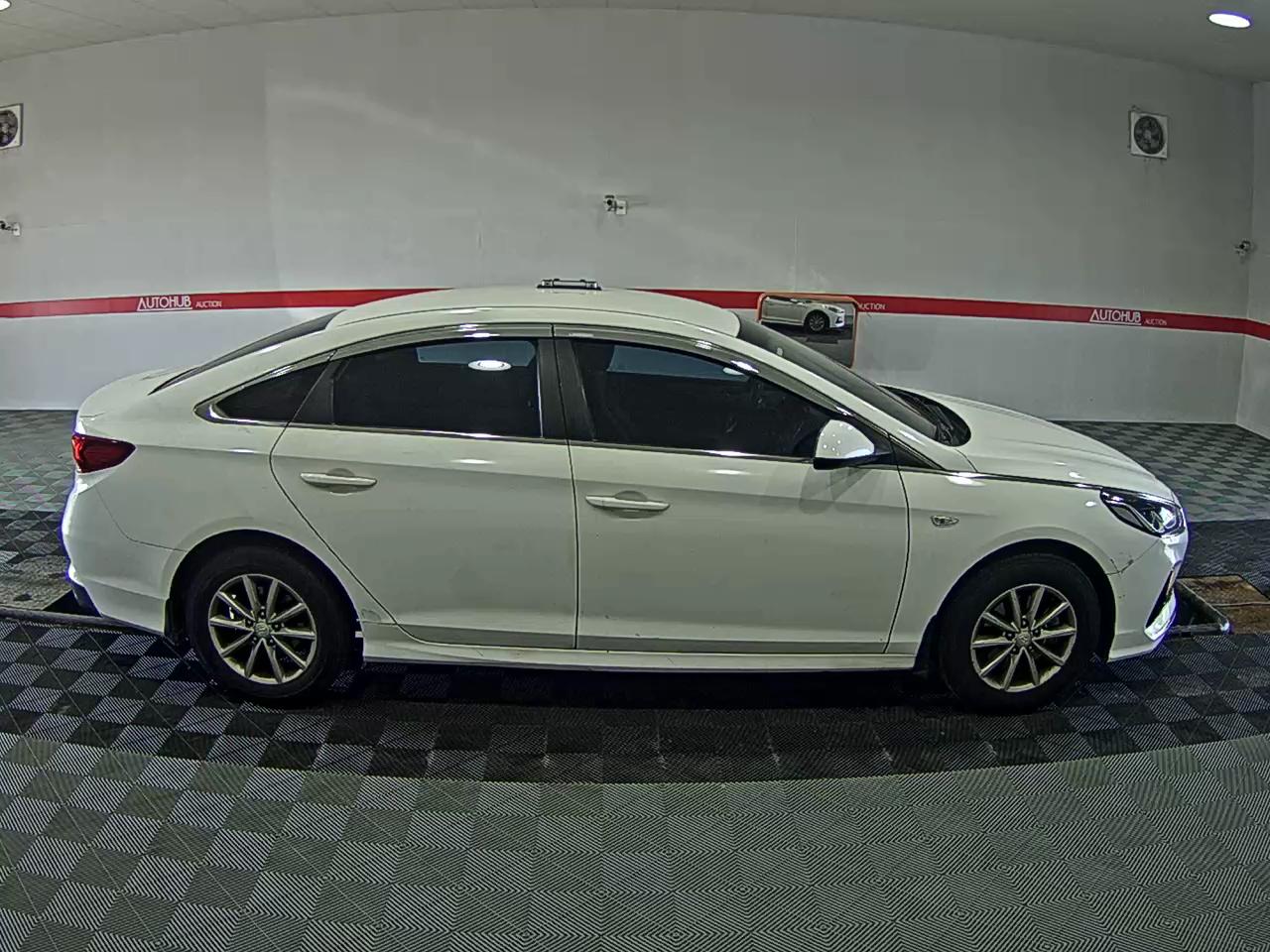 Hyundai Sonata 2020 - Image 3