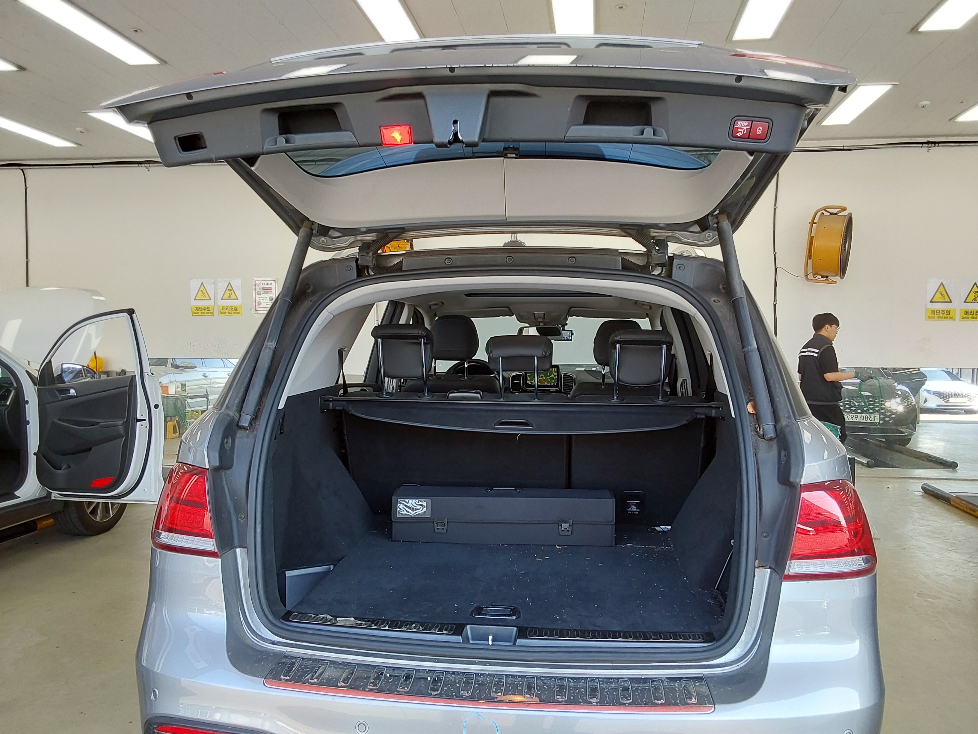 Mercedes-Benz GLE-Class 2016 - Image 14