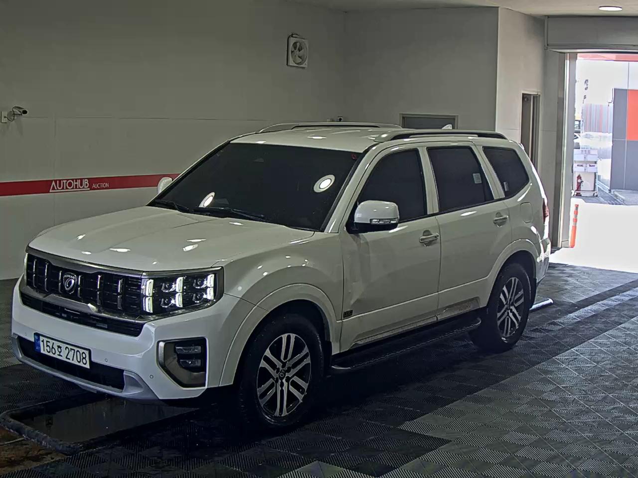 Kia BORREGO