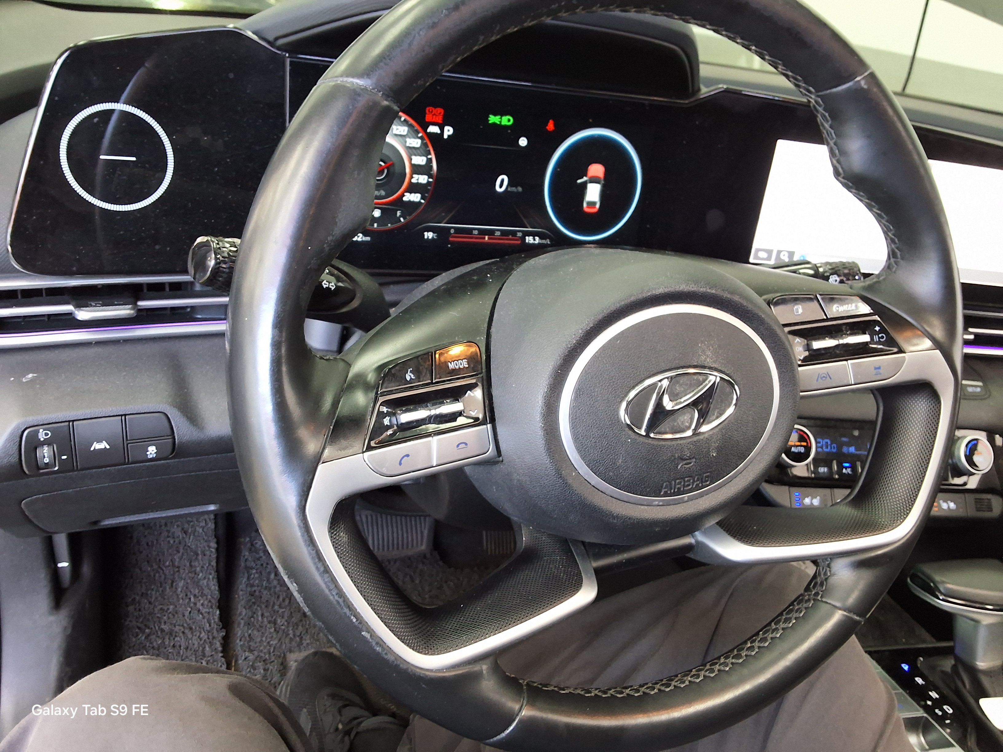 Hyundai Elantra 2021 - Image 16