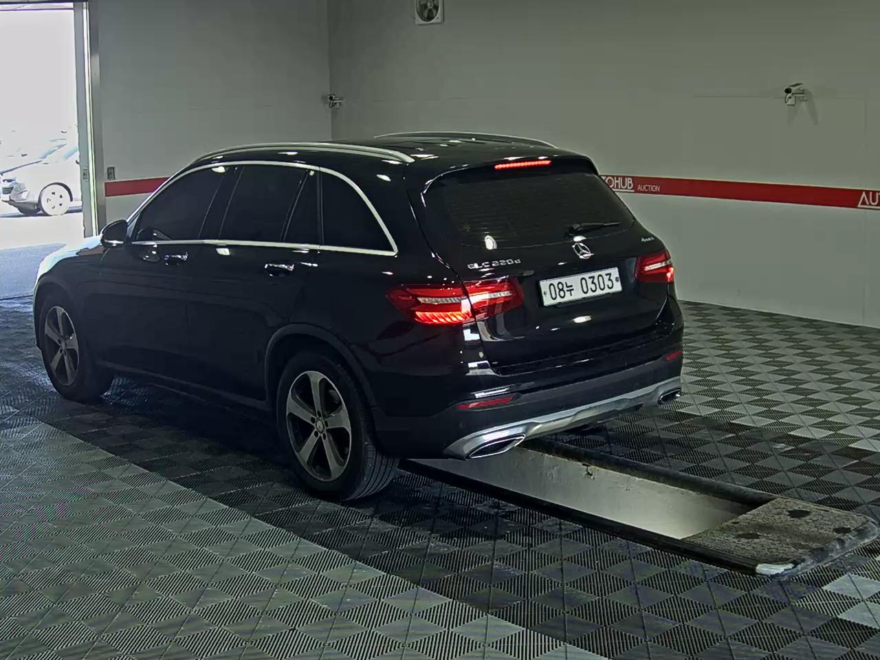 مرسيدس بنز GLC - 5