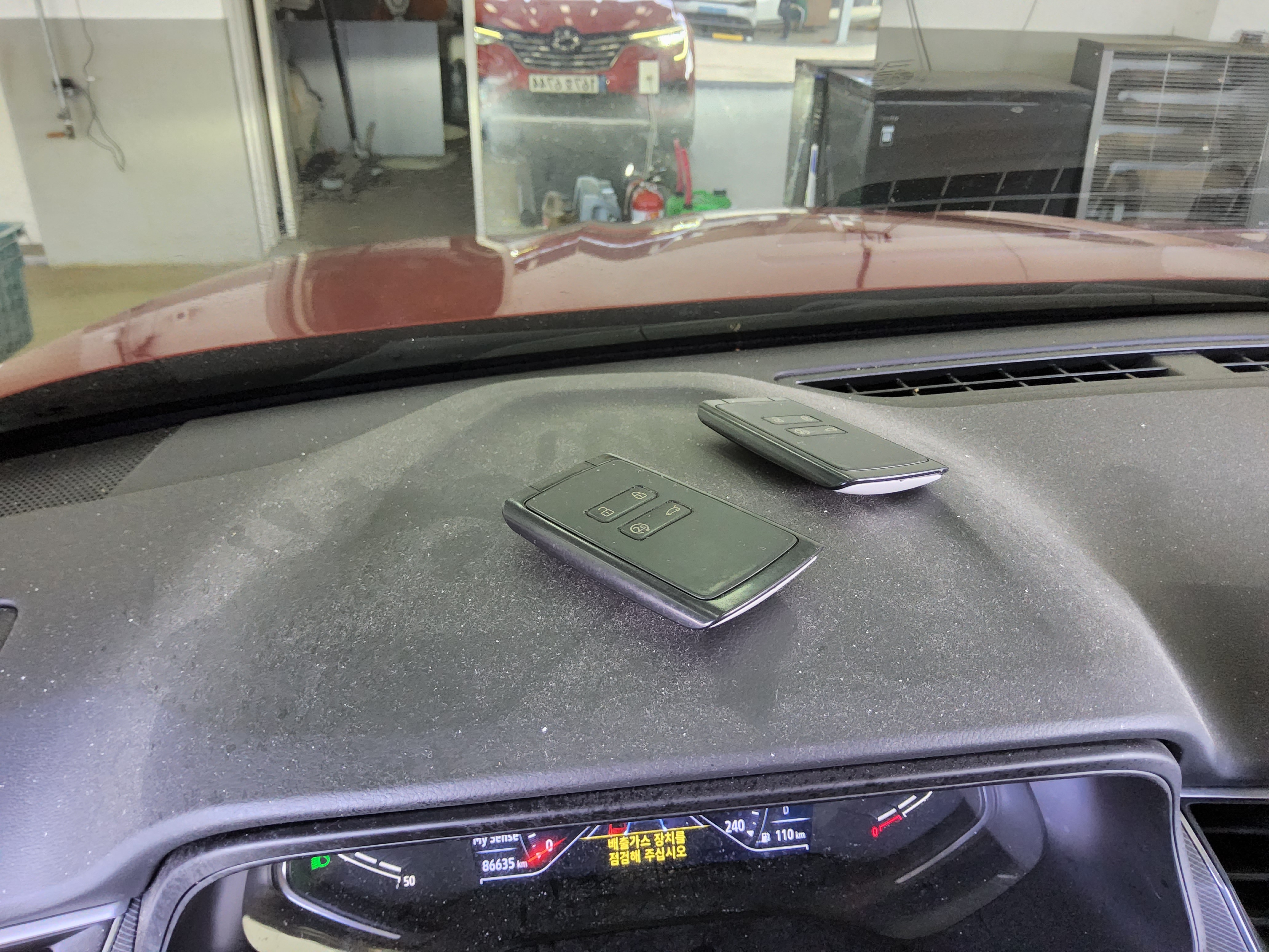 Renault Samsung XM3 2022 - Image 18