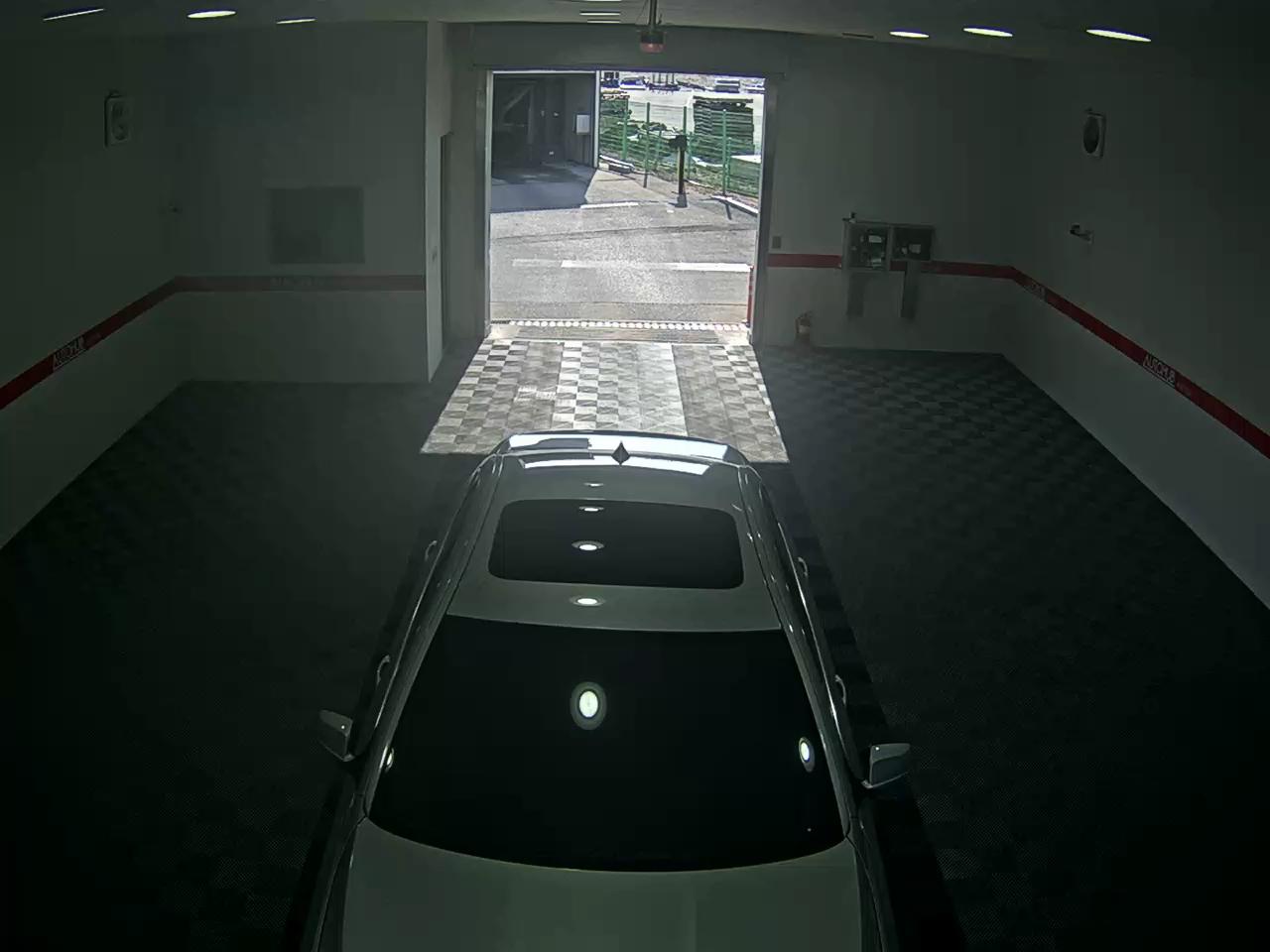 BMW 5 Series - 6